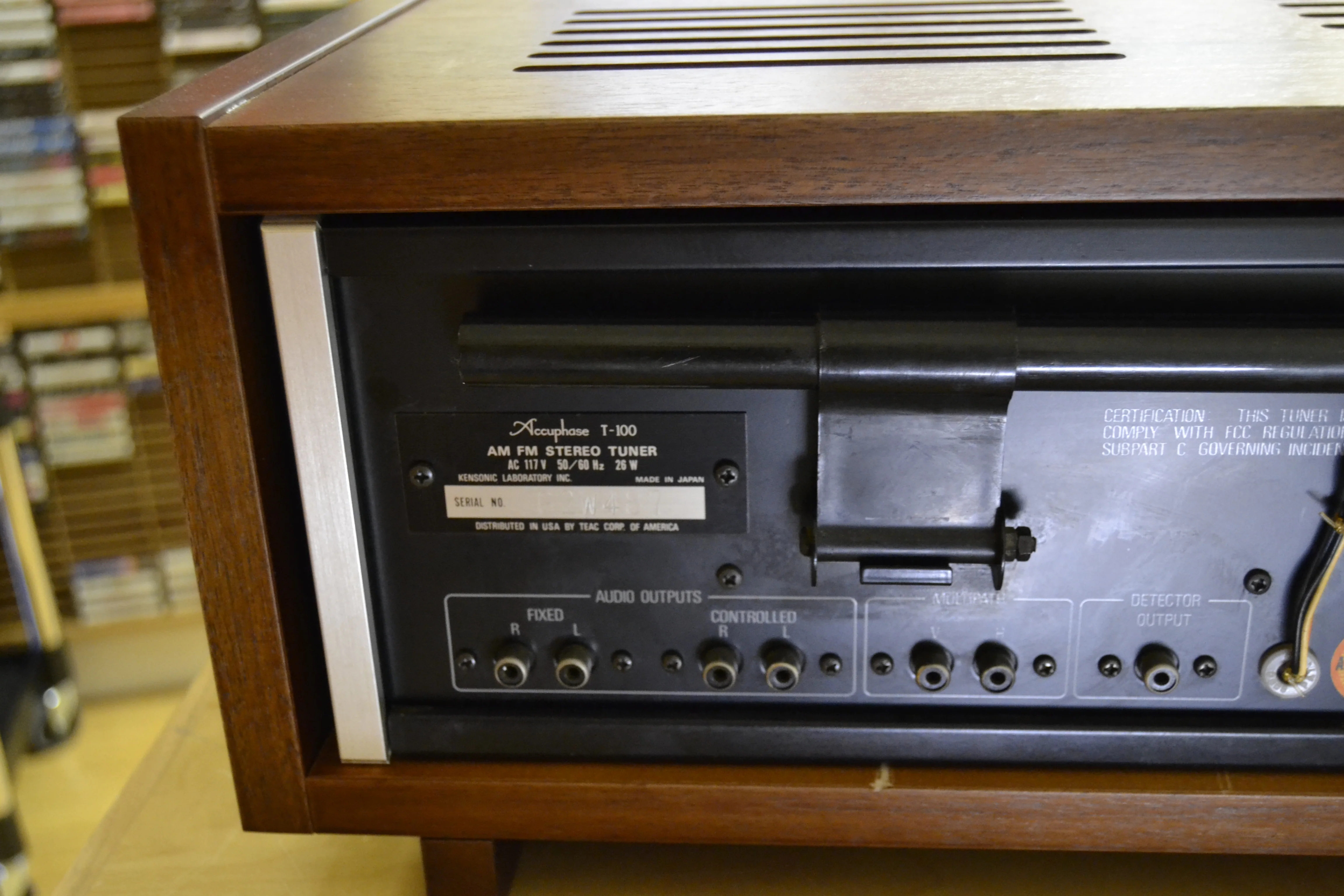 1975 Accuphase C200 Preamplifier - P300 Power Amplifier - T100 Tuner - New Hardwood Cases - Image 49