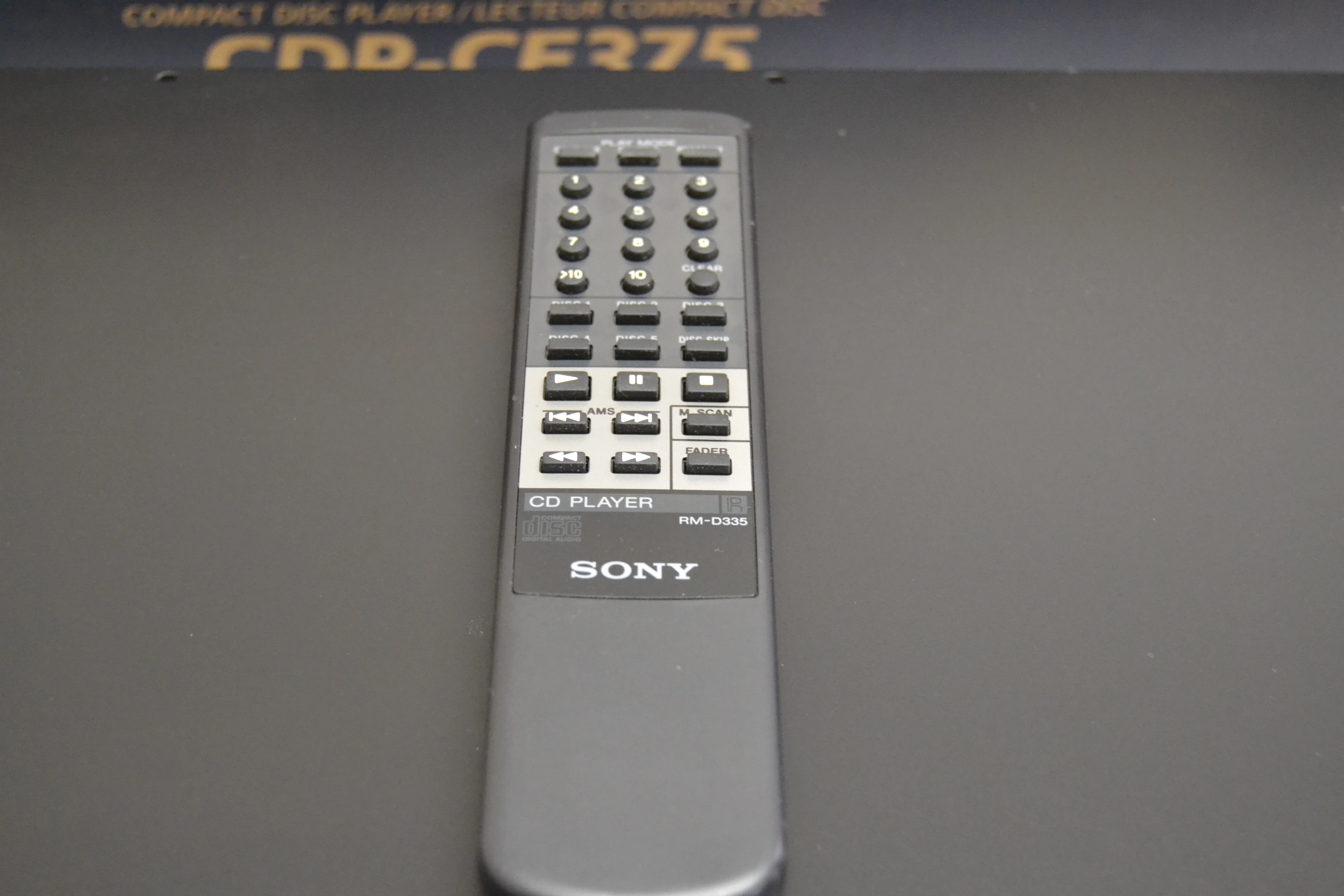 2009 Sony CDP-CE375 CD Carousel 5 Discs * Box * Remote - Image 12