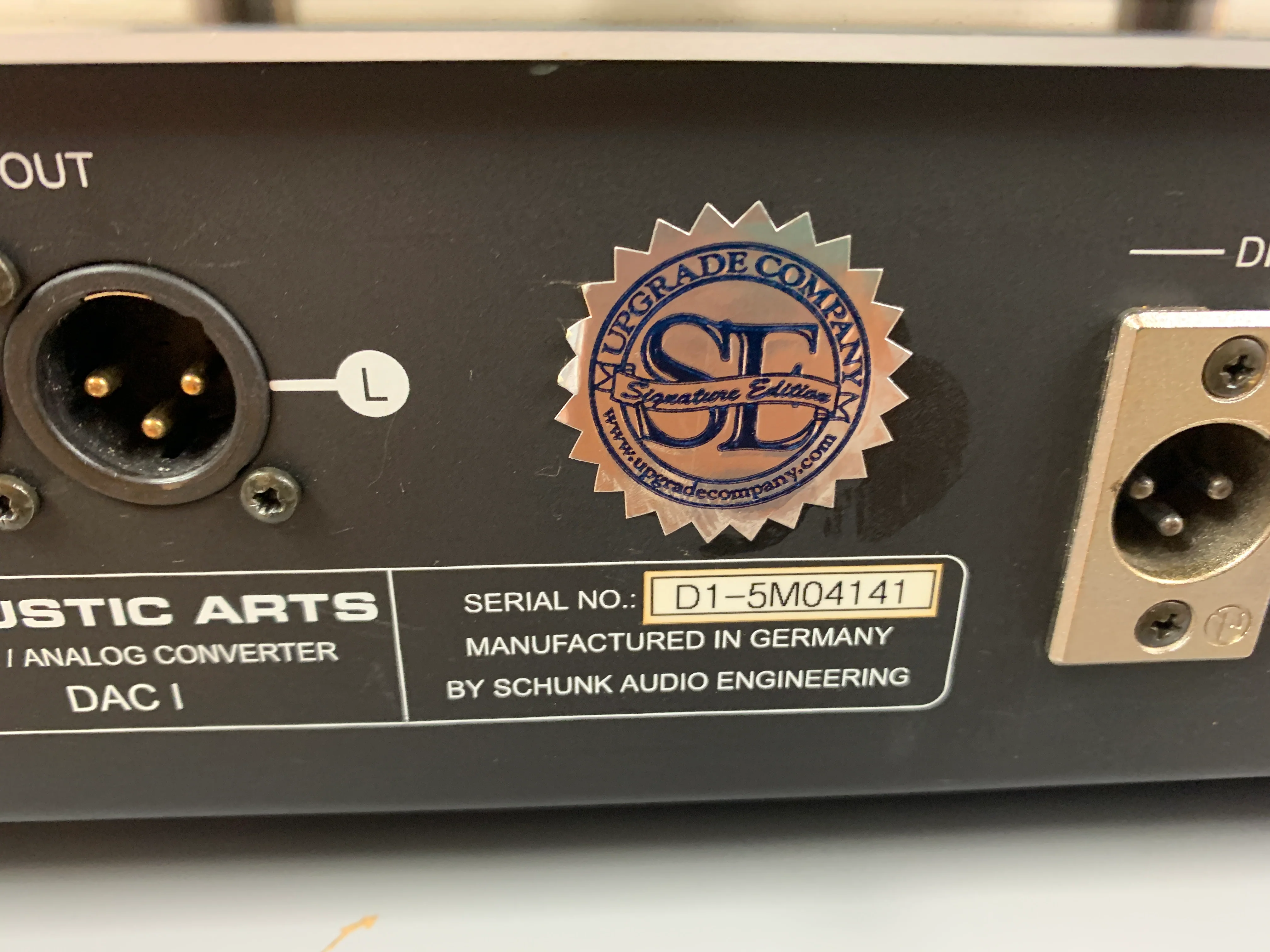 Accustic Arts DRIVE1 and Upgraded DAC1 * Cd Transport and DAC * Remote * Manuals * Boxes - Image 23