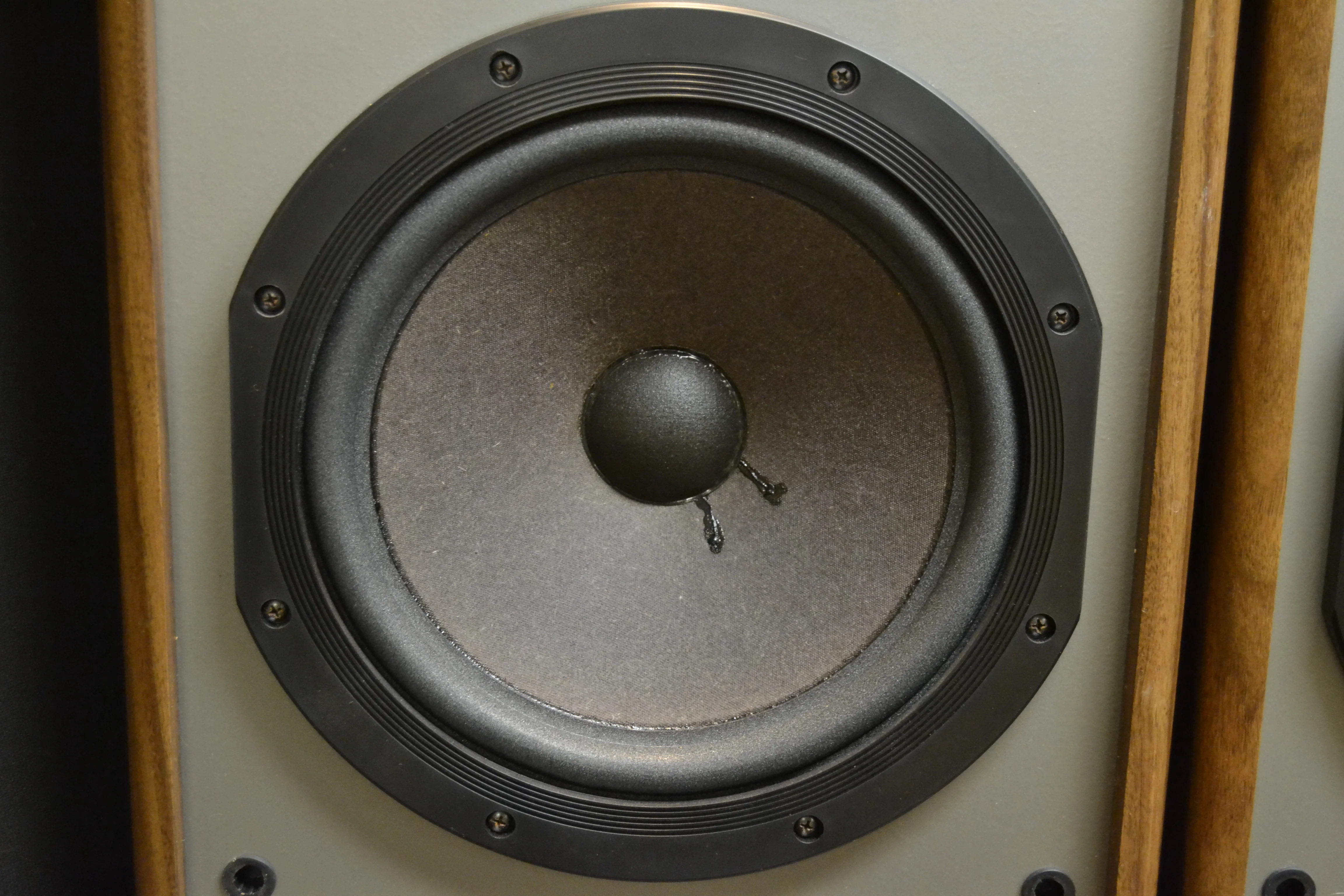 Acoustic Research AR58b Floor Standing Speakers * 3Way - Image 5