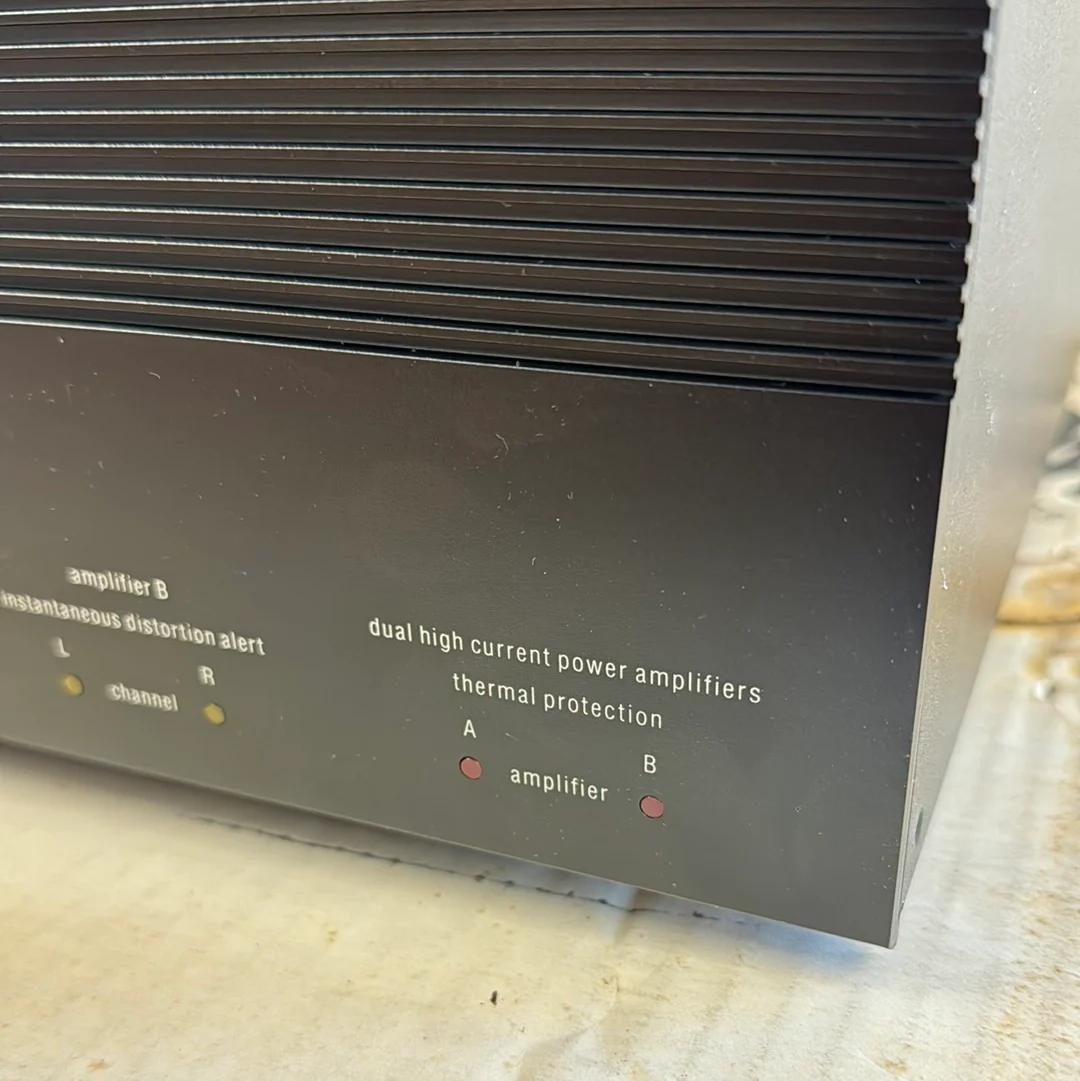 Adcom 2535L Power Amplifier 3/4 Channels - Image 8