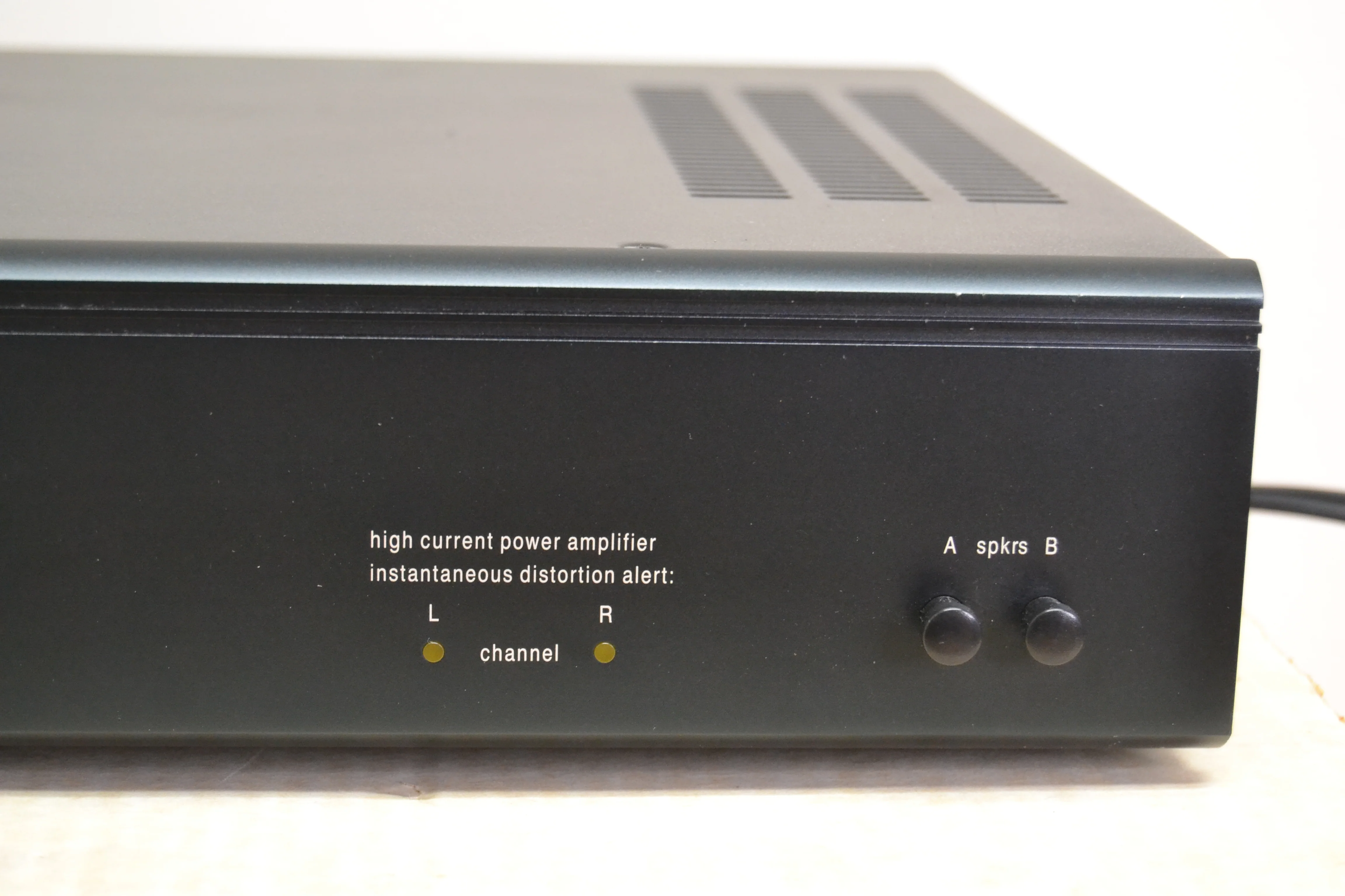 Adcom GFA-535 Stereo Power Amplifier * 60W RMS * Box * Manual - Image 4