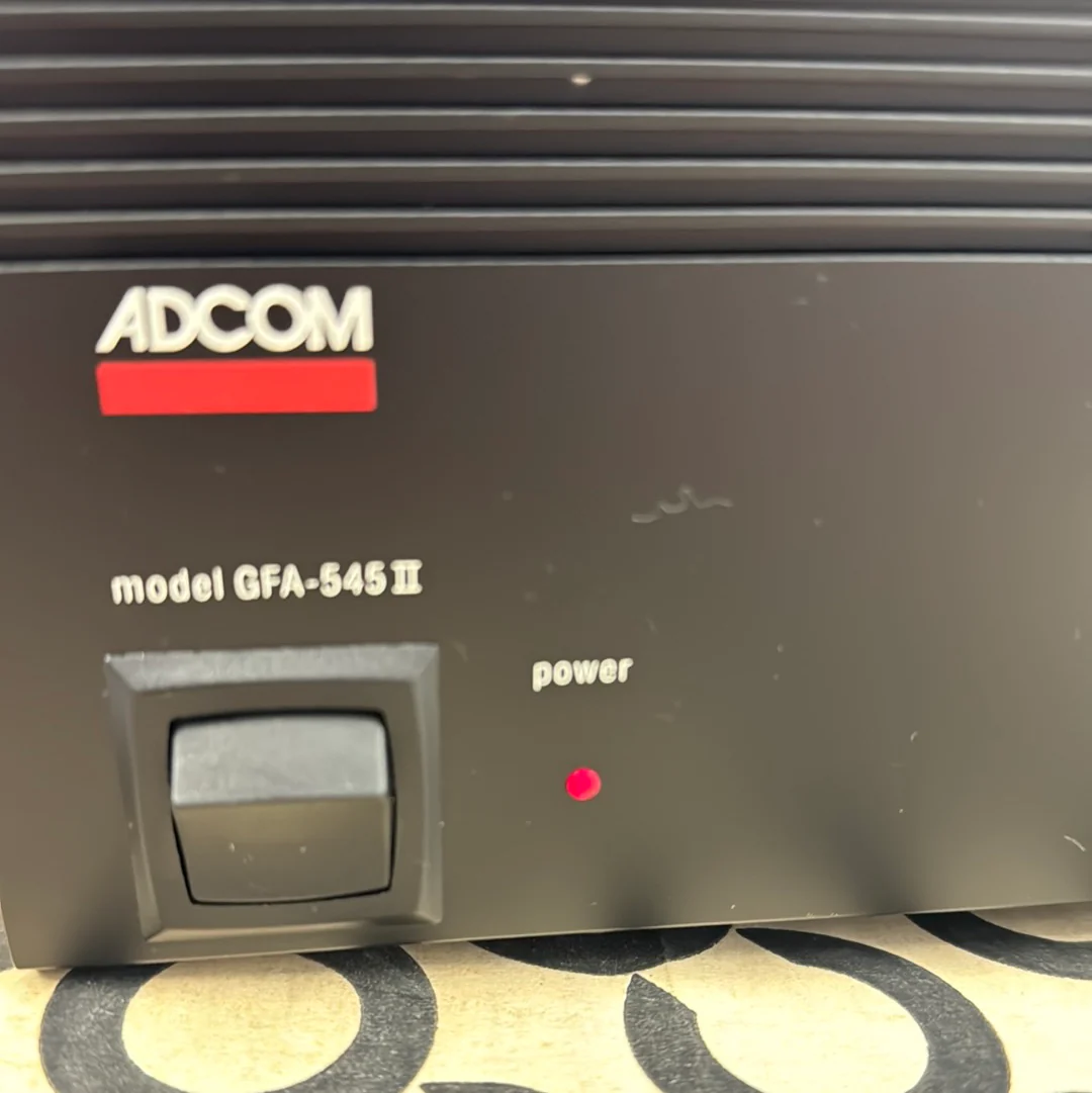 Adcom GFA-545 MKII Stereo Power Amplifier - Image 8