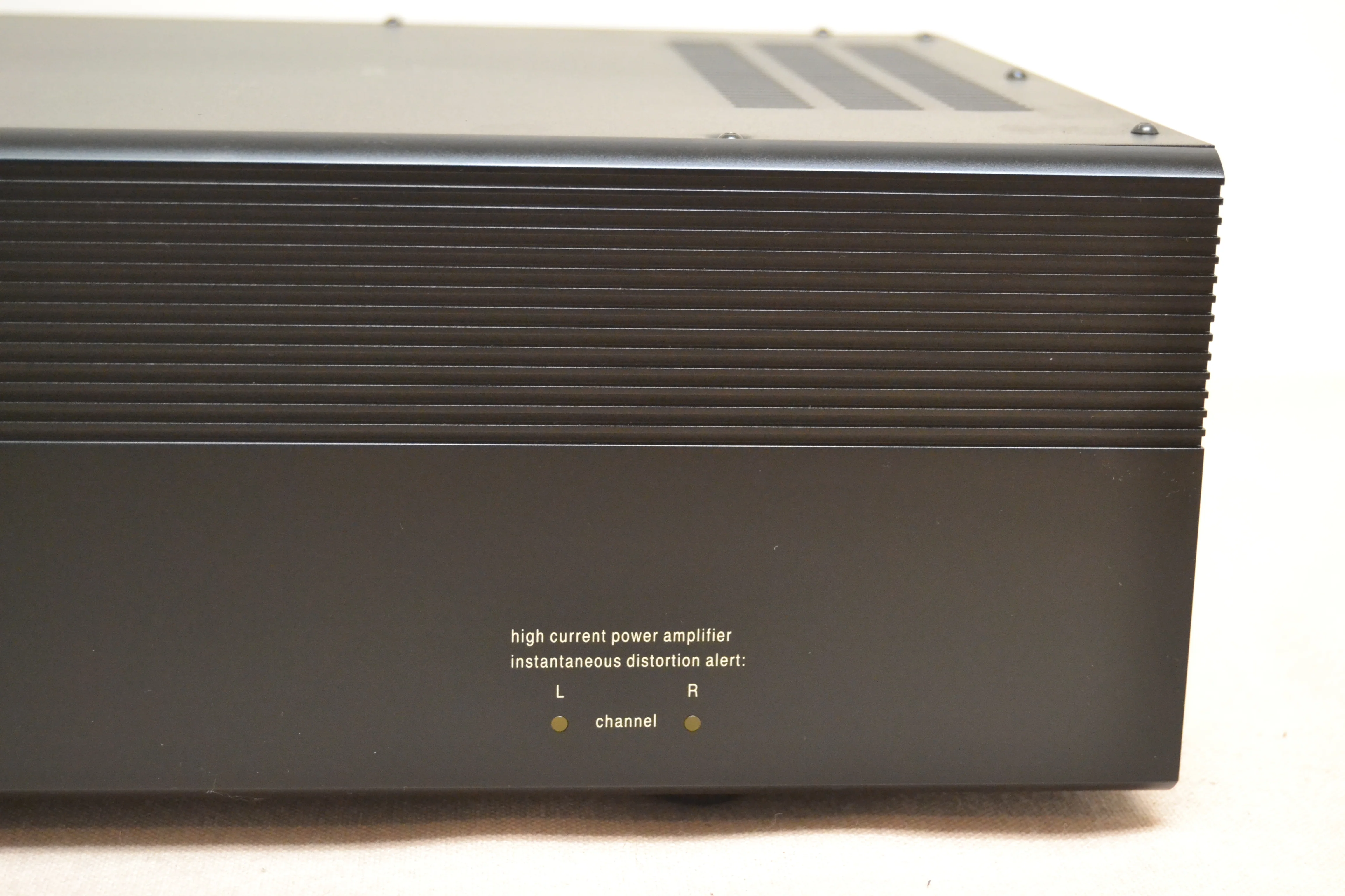 Adcom GFA-545 Stereo Power Amplifier * 100W RMS - Image 4