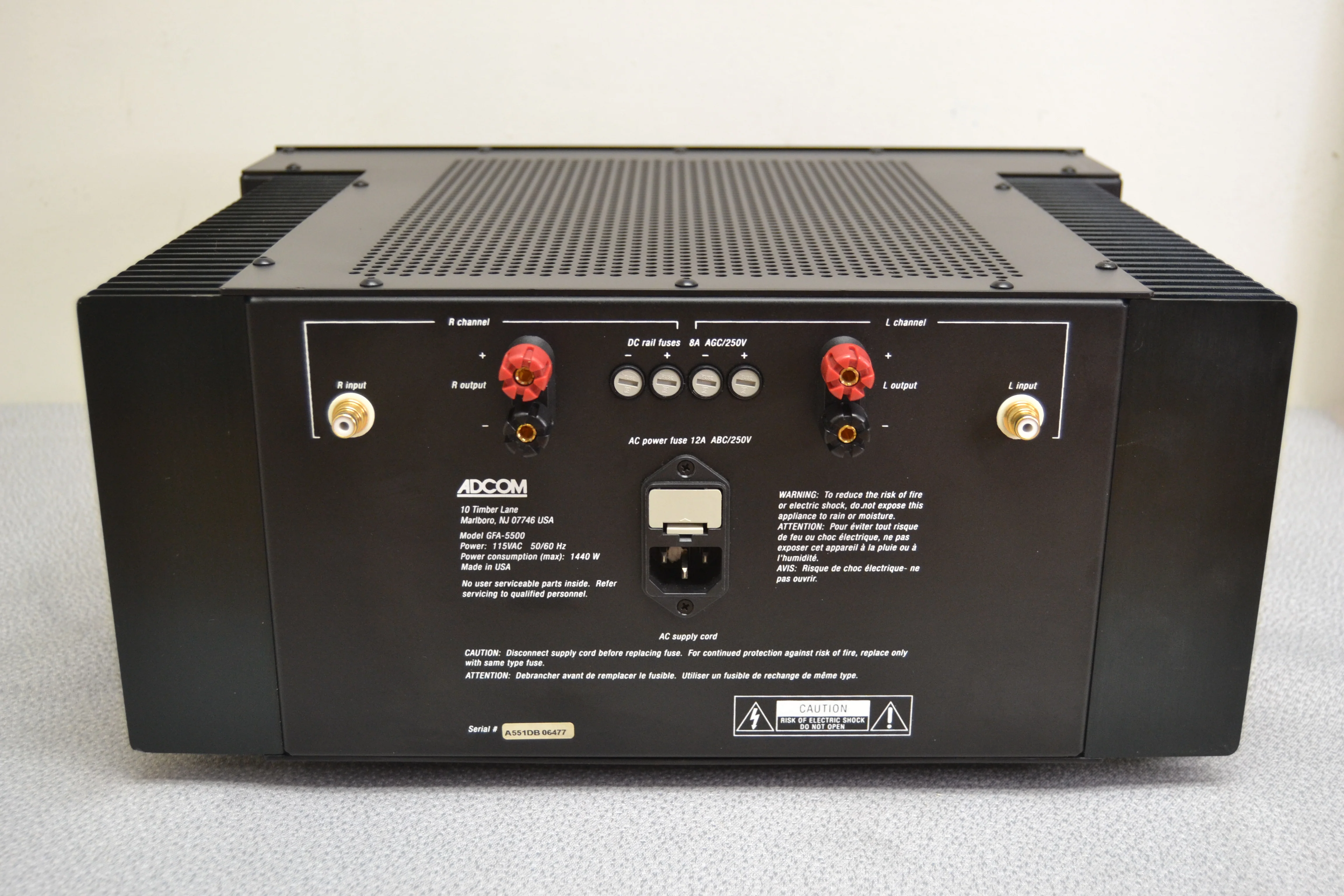 Adcom GFA-5500 Power Amplifier * 200W RMS * 1995 - Image 9
