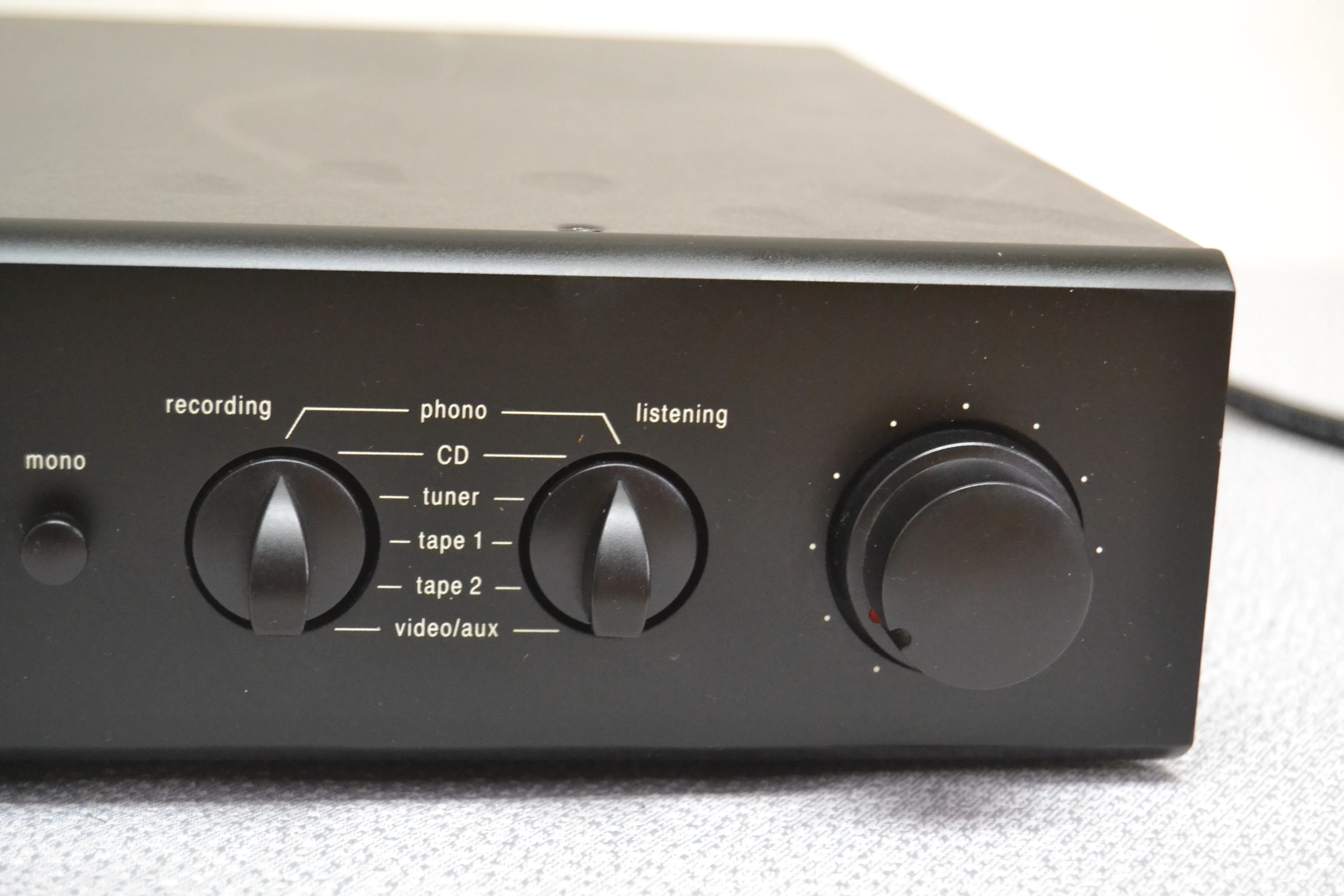 Adcom GFP-555  Stereo Pre-Amplifier (1986-90) - Image 5
