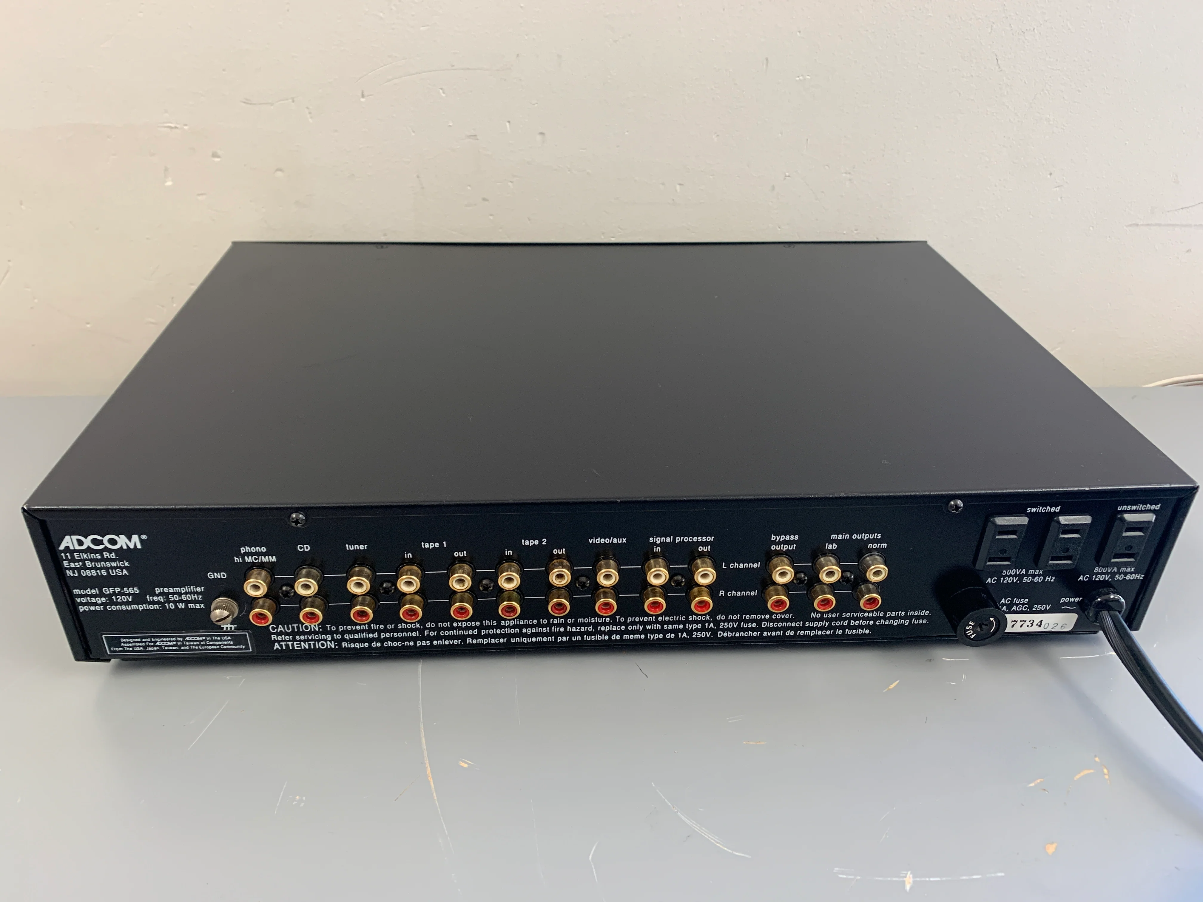 Adcom GFP-565 Stereo Preamplifier - Image 11