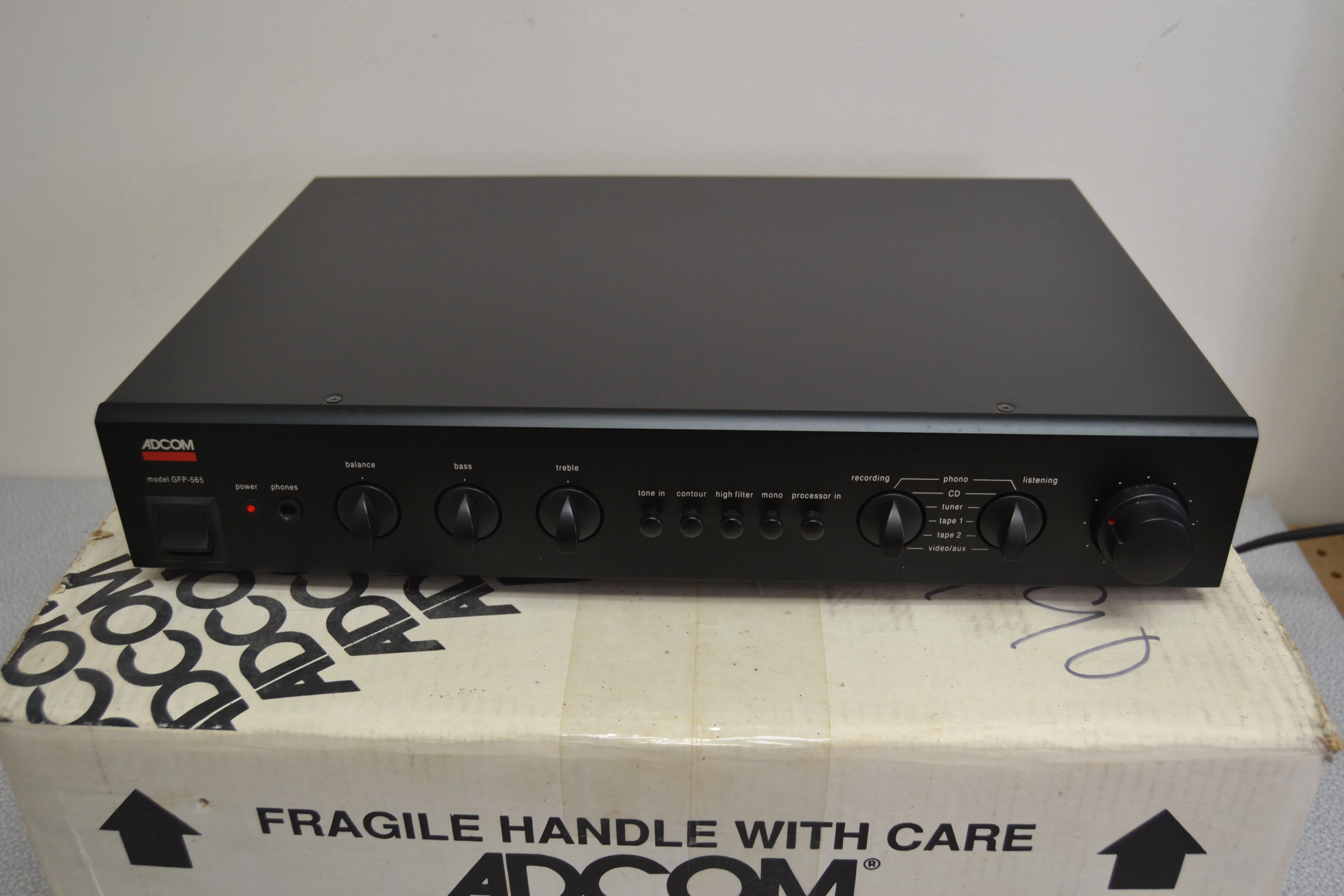 Adcom GFP-565 Stereo Preamplifier (1990-95) * Box - Image 6