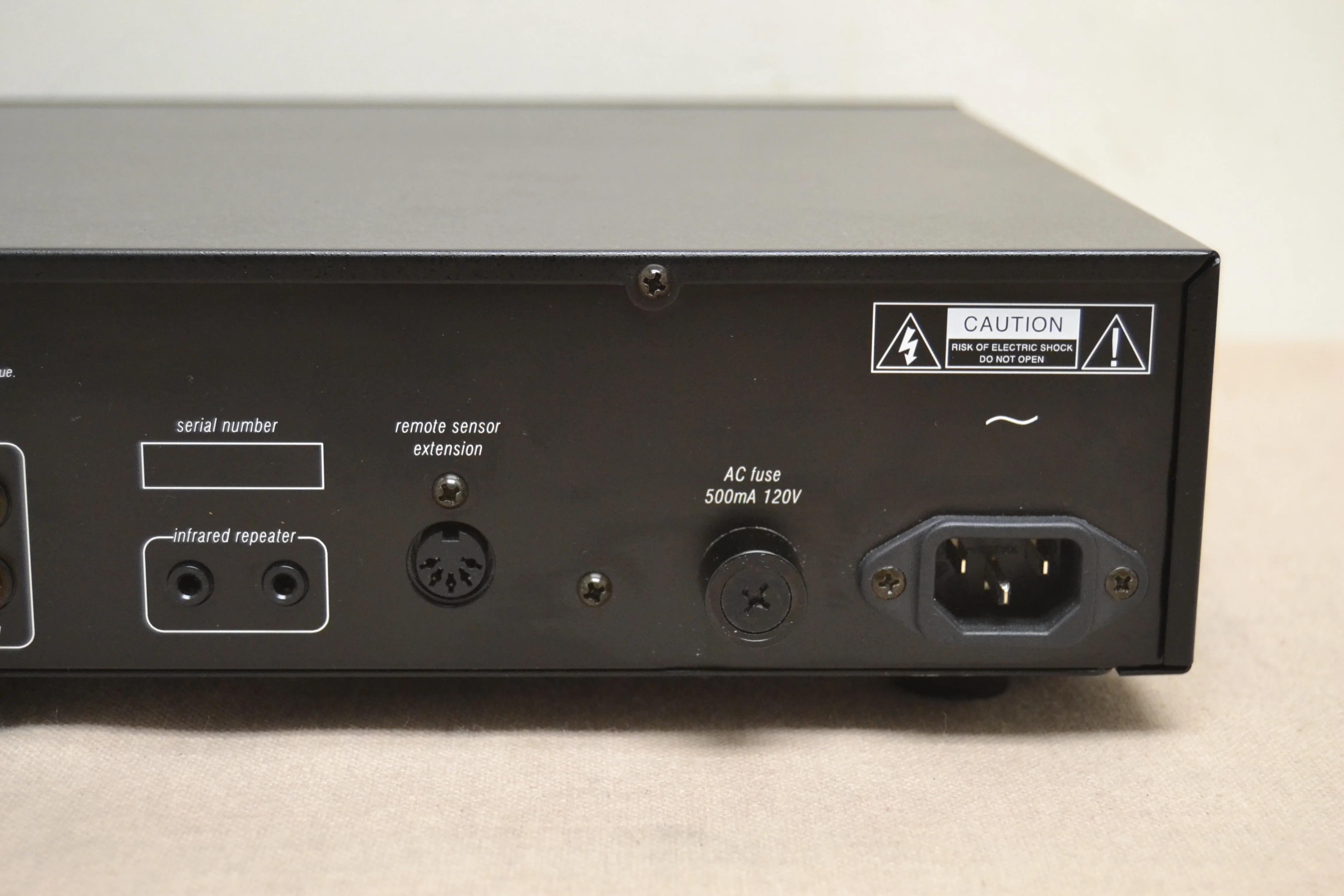 Adcom GFP-715 Stereo Preamplifier * Manual - Image 16