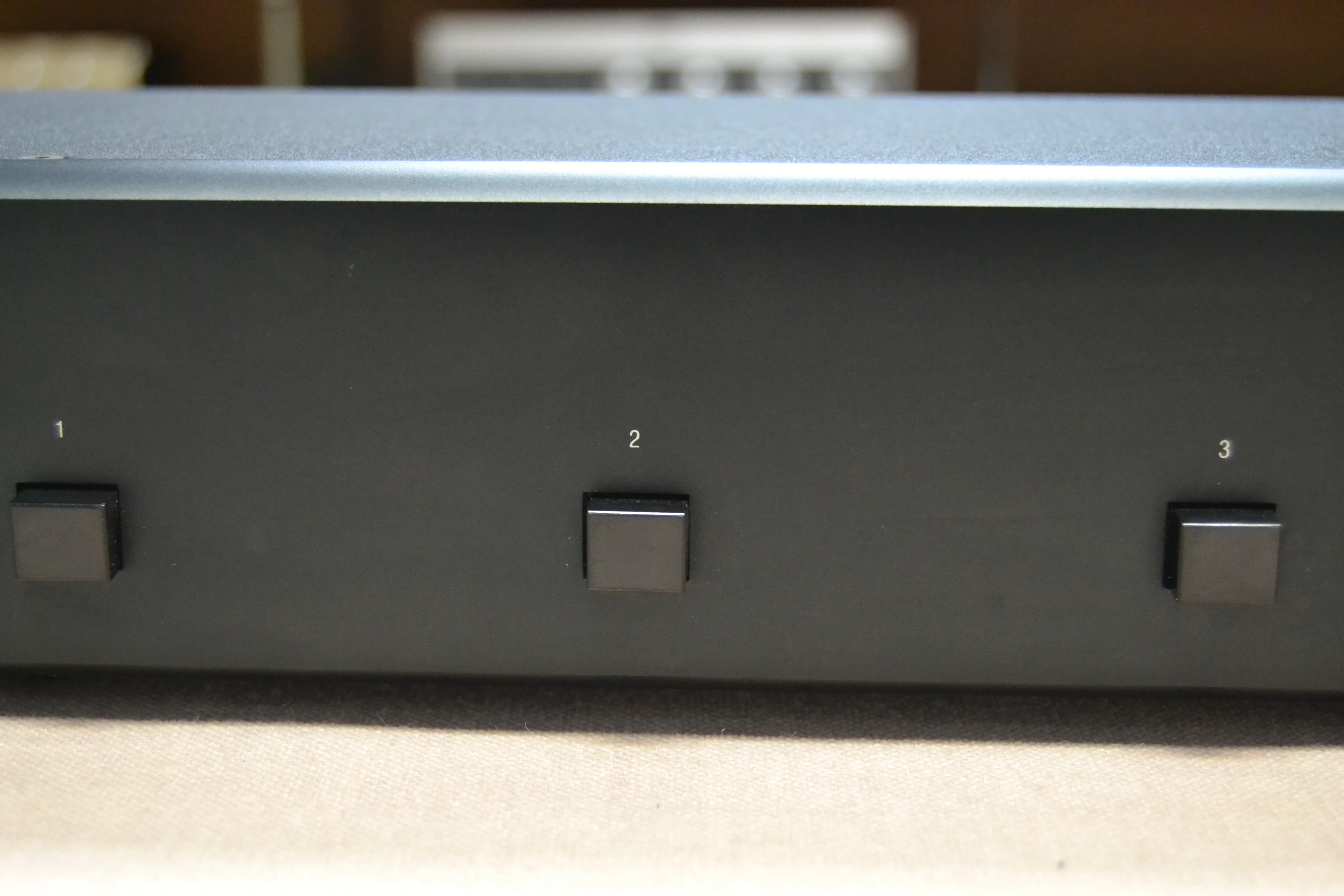 Adcom GFS-4 Speaker Selector * Fully Serviced - Image 3