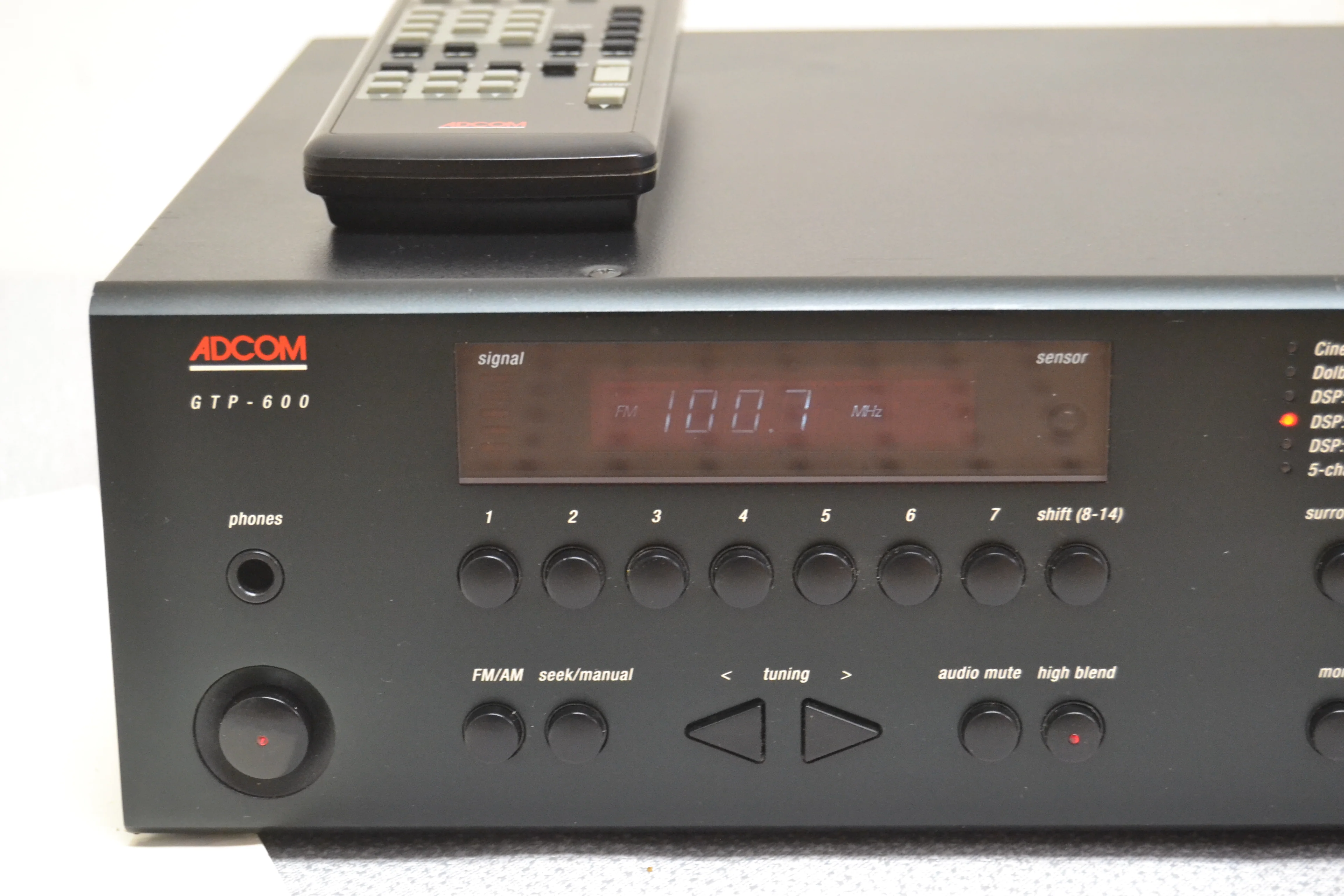 Adcom GTP-600 Surround Sound Tuner Preamplifier (1995) * Remote * Manual - Image 2