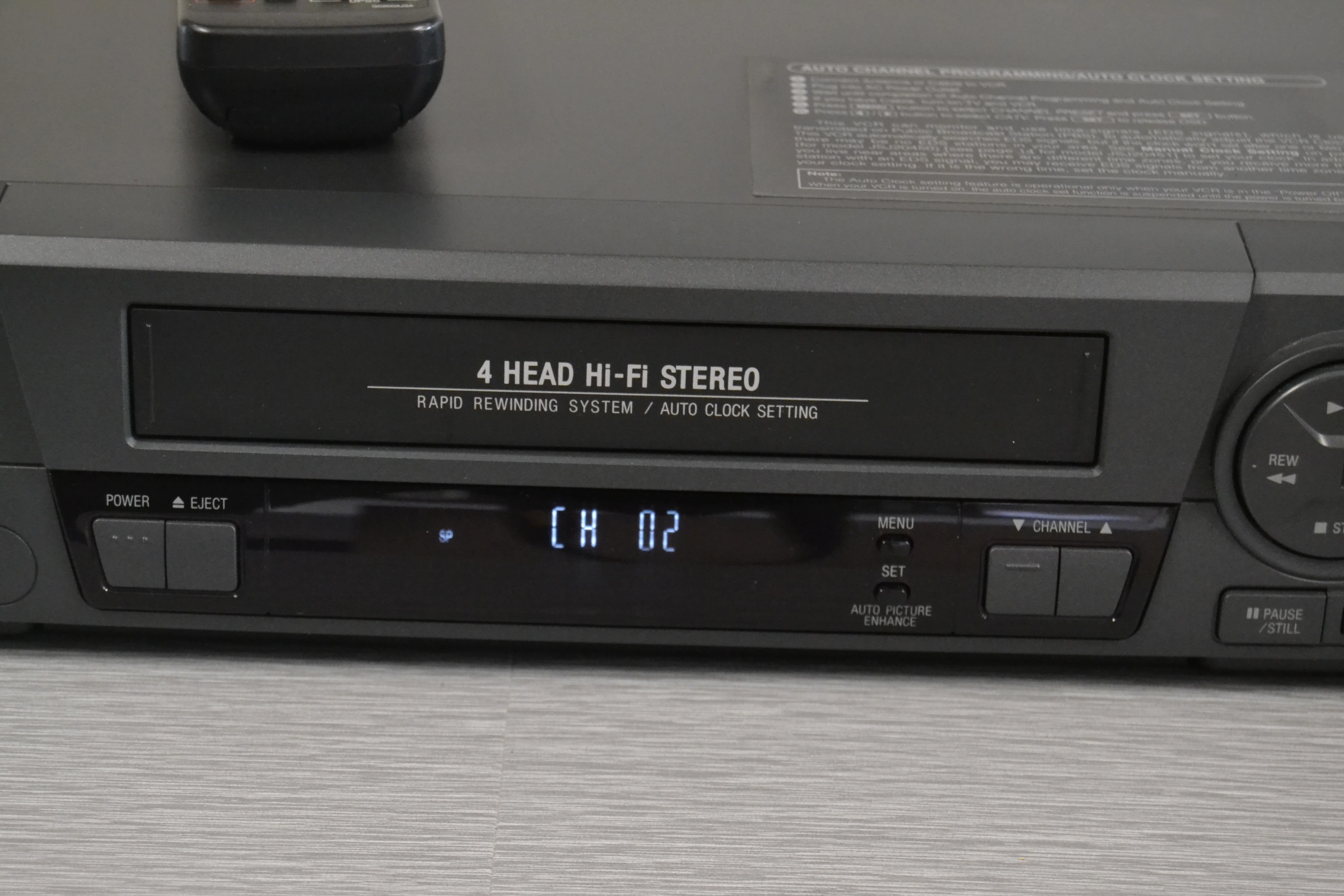 Admiral JSJ20451 Video Cassette Recorder VHS with Remote - Image 3