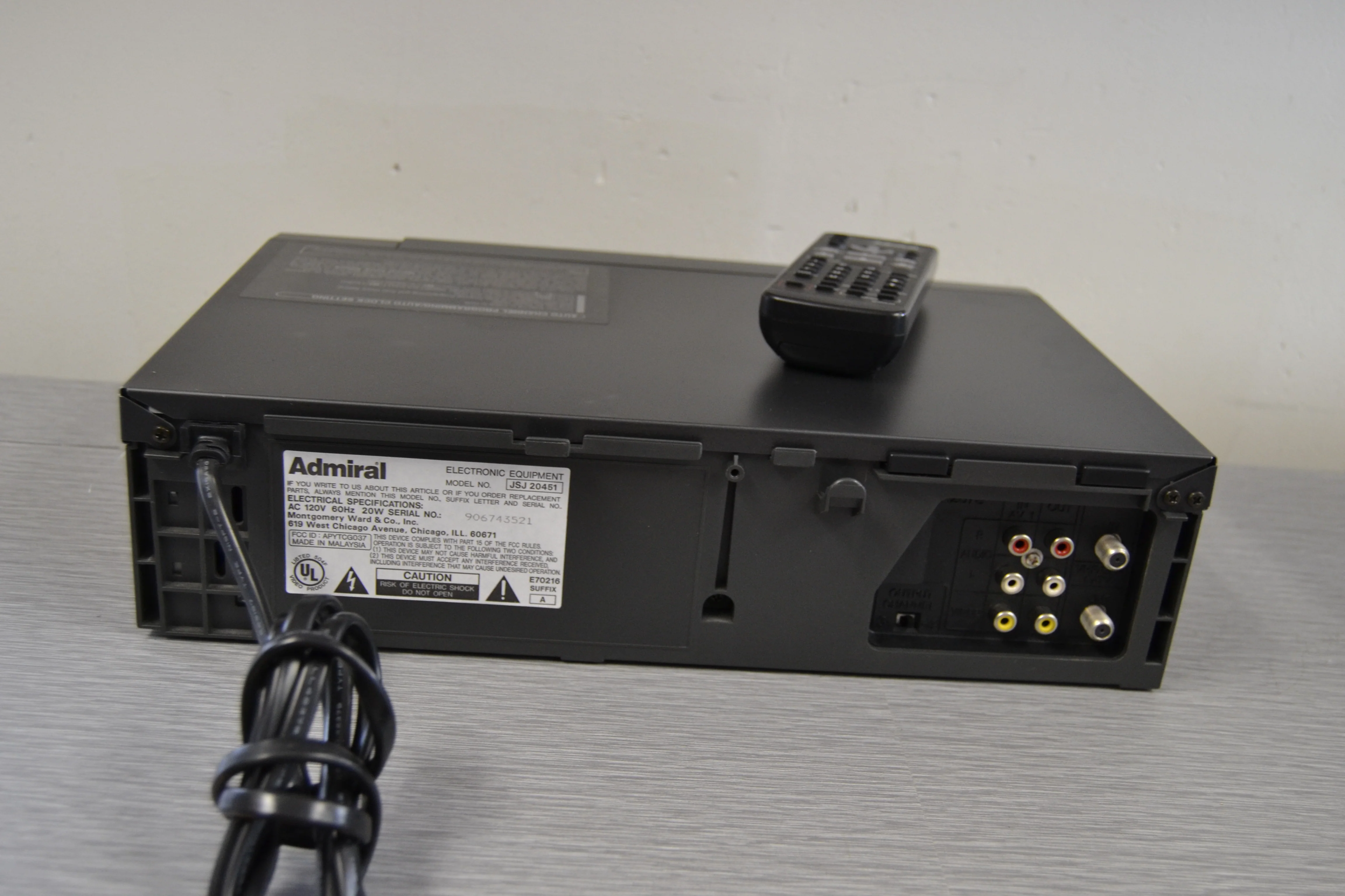 Admiral JSJ20451 Video Cassette Recorder VHS with Remote - Image 6