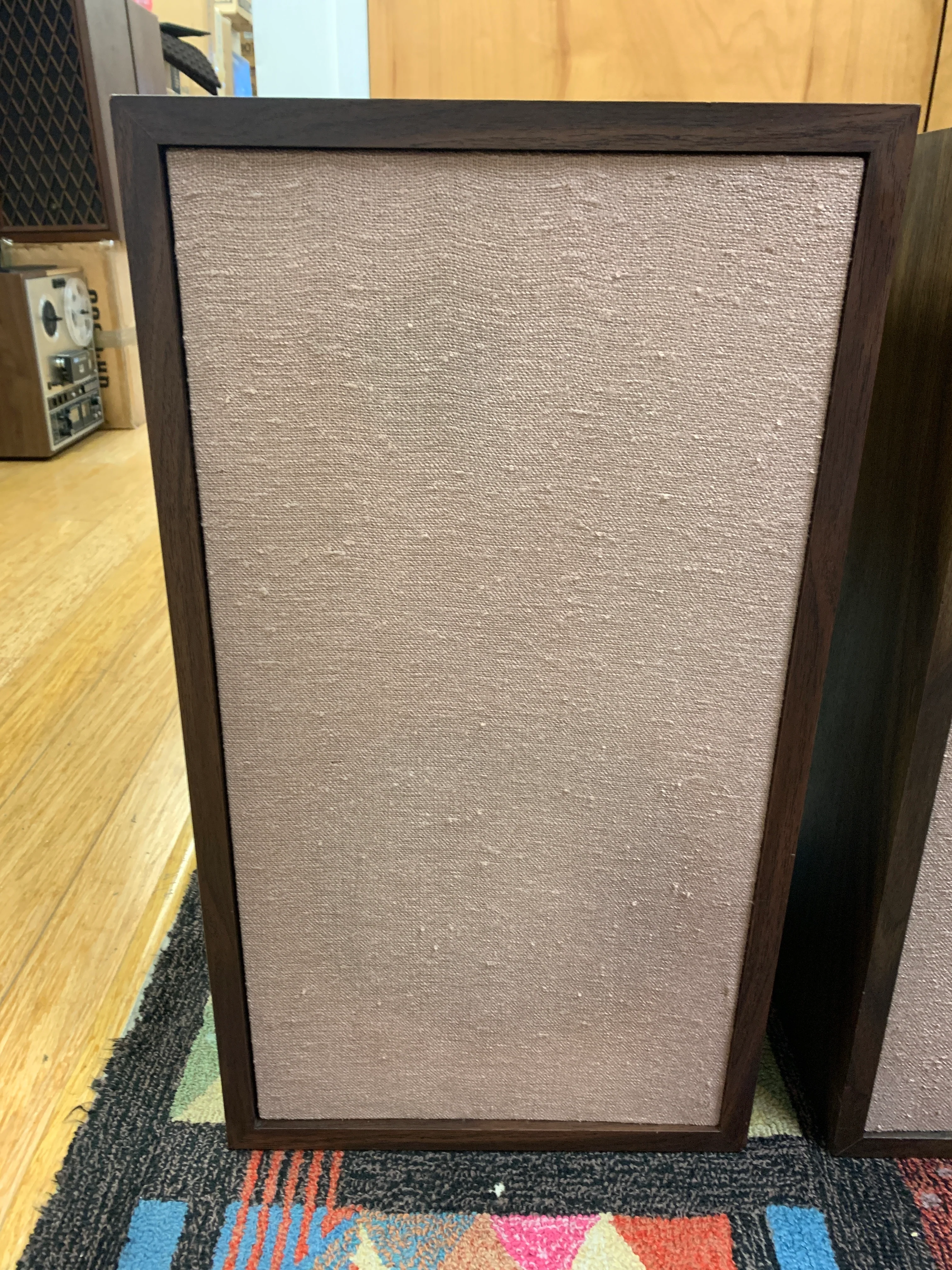 Advent Large Advent Floor Standing Speakers * OLA with Fried Egg Tweeter * Refoamed Woofers 5/2024 - Image 2