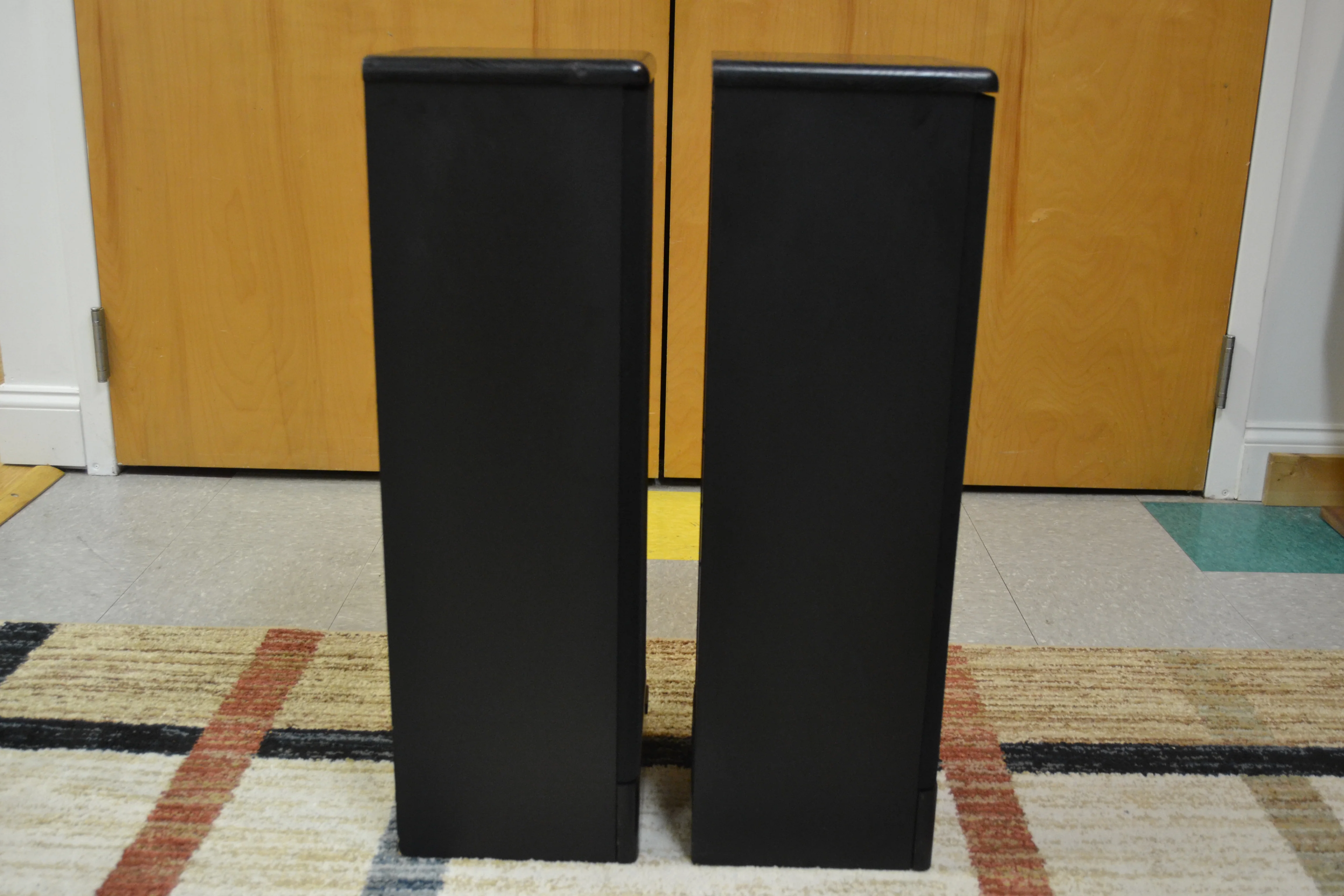Advent Prodigy Tower Speakers - Image 3