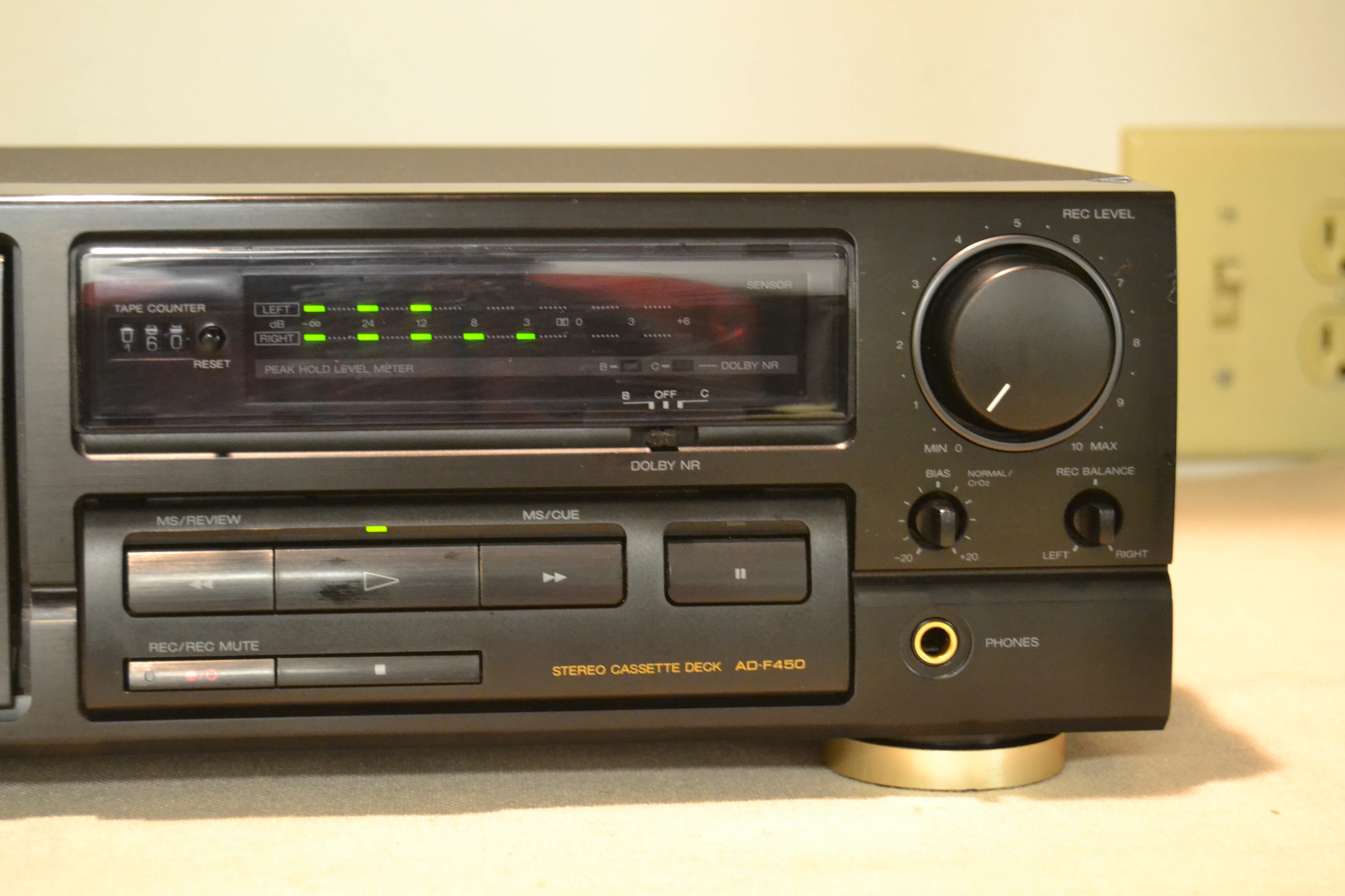 Aiwa AD-F450 Single Cassette Deck * Fully Services * New Belts * Remote Controllable - Image 4