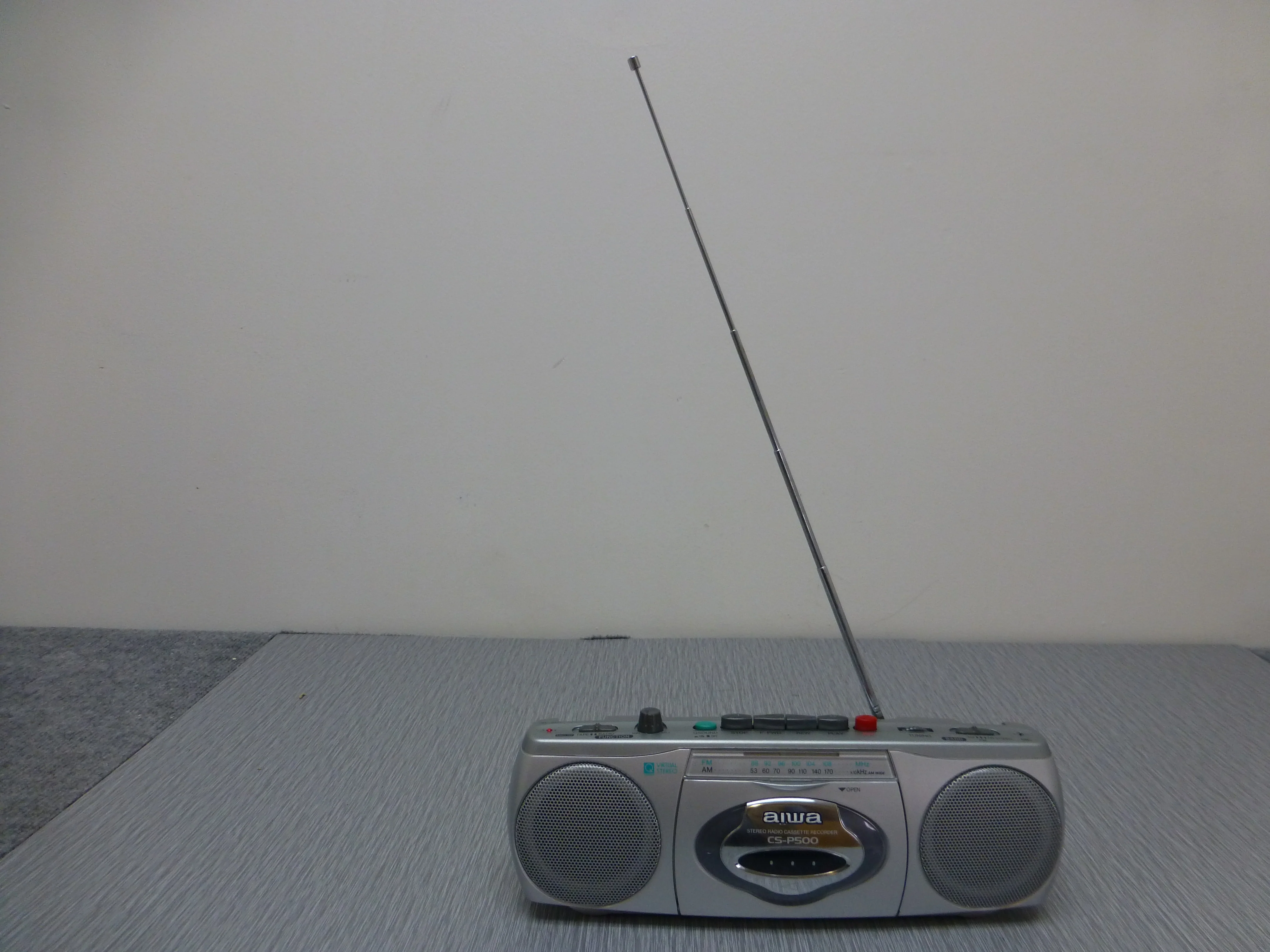 Aiwa CS-P500 Portable Radio and Cassette - Image 6