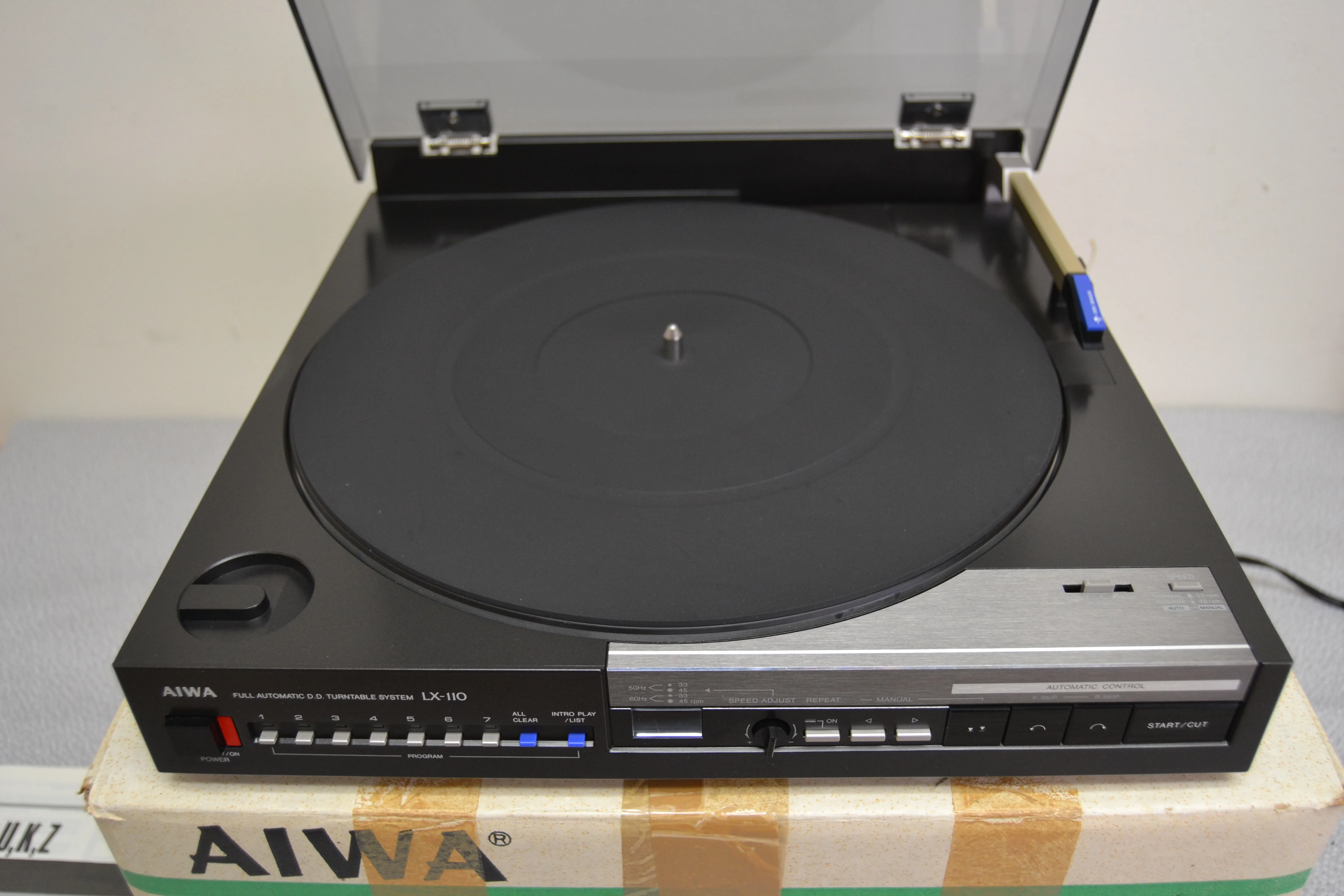 Aiwa LX-110 Linear Tracking Turntable with Track Selector * No Strobe Light * Box * Manual - Image 7