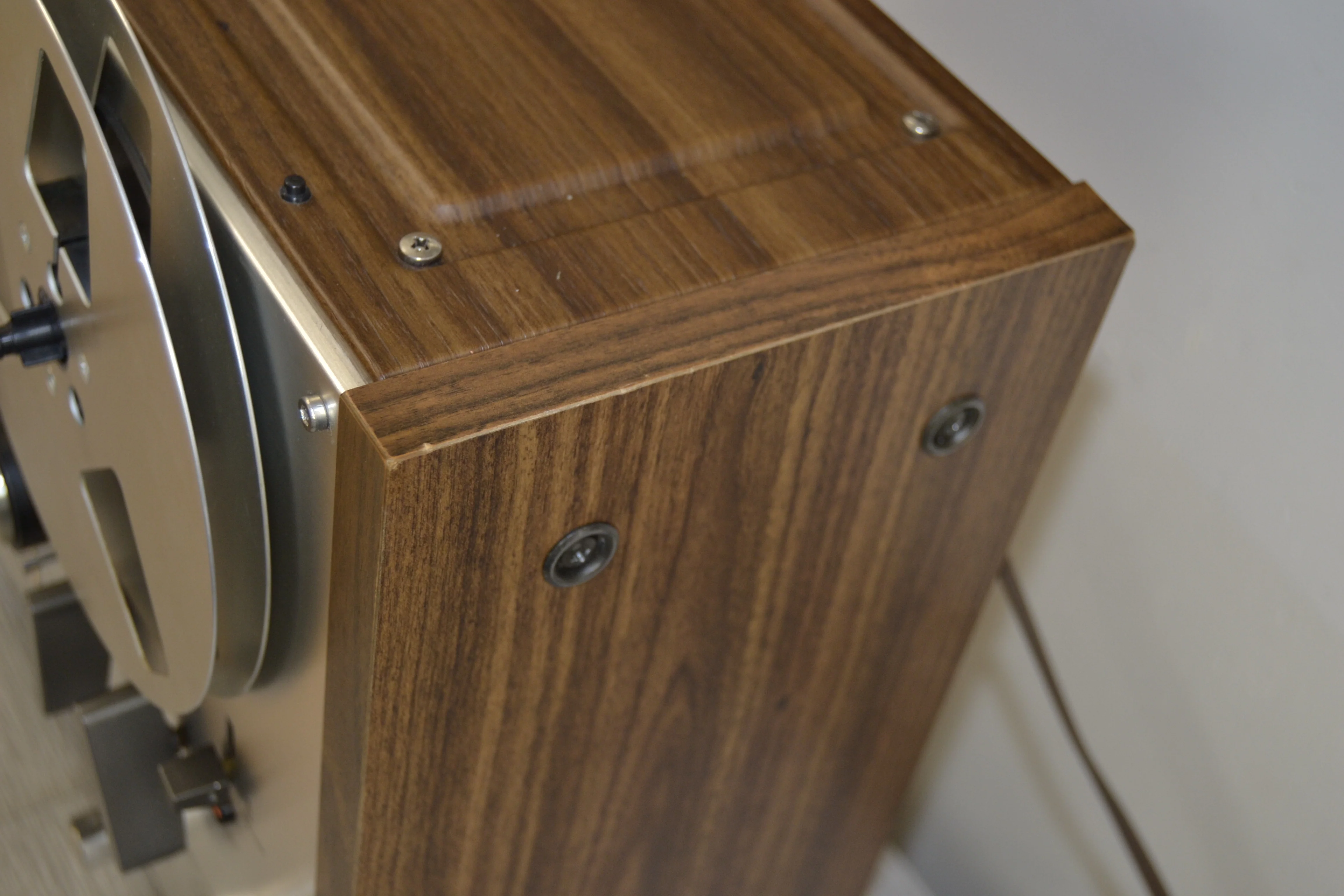 Akai 4000D Reel to Reel Tape Recorder - Image 12