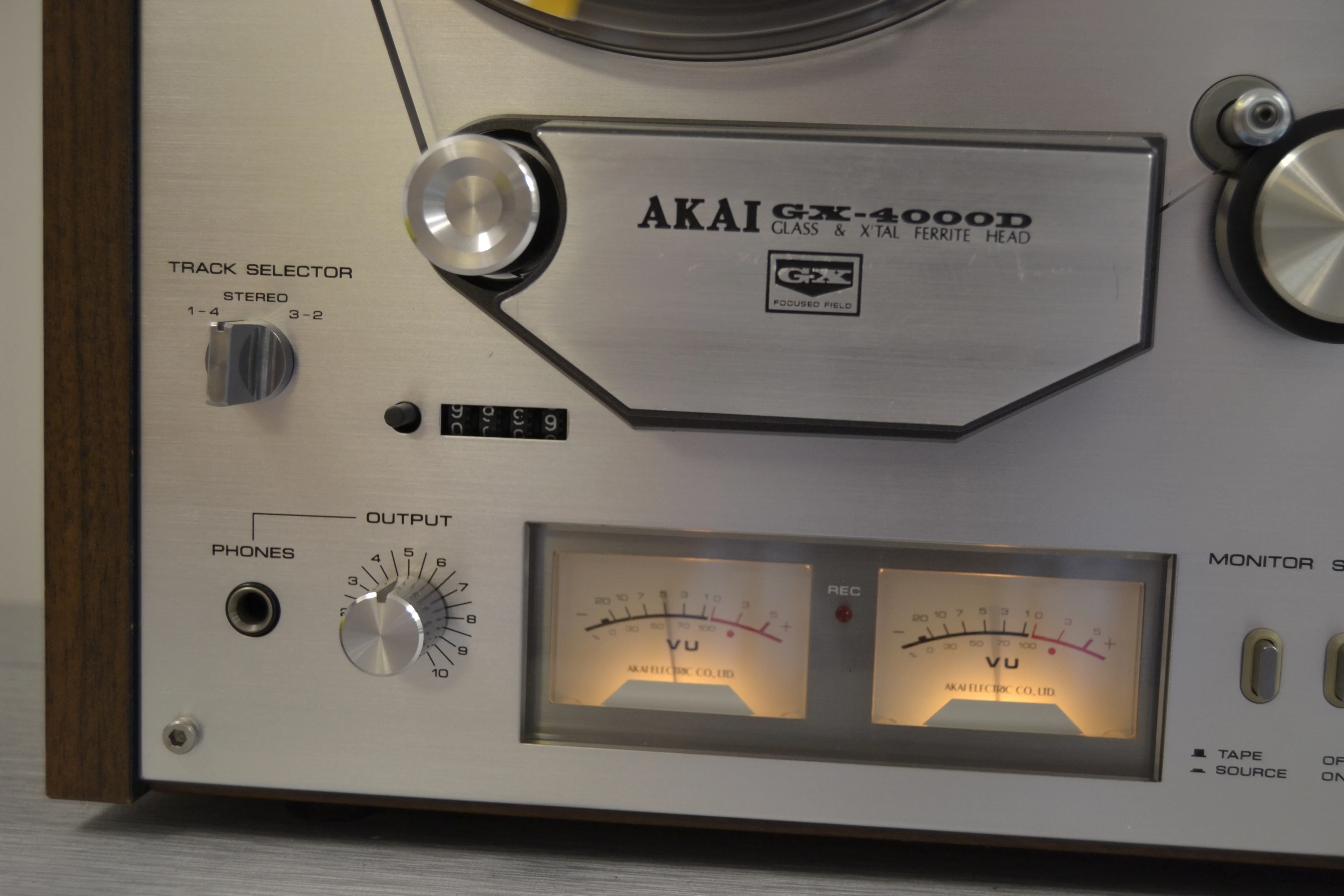 Akai 4000D Reel to Reel Tape Recorder - Image 2