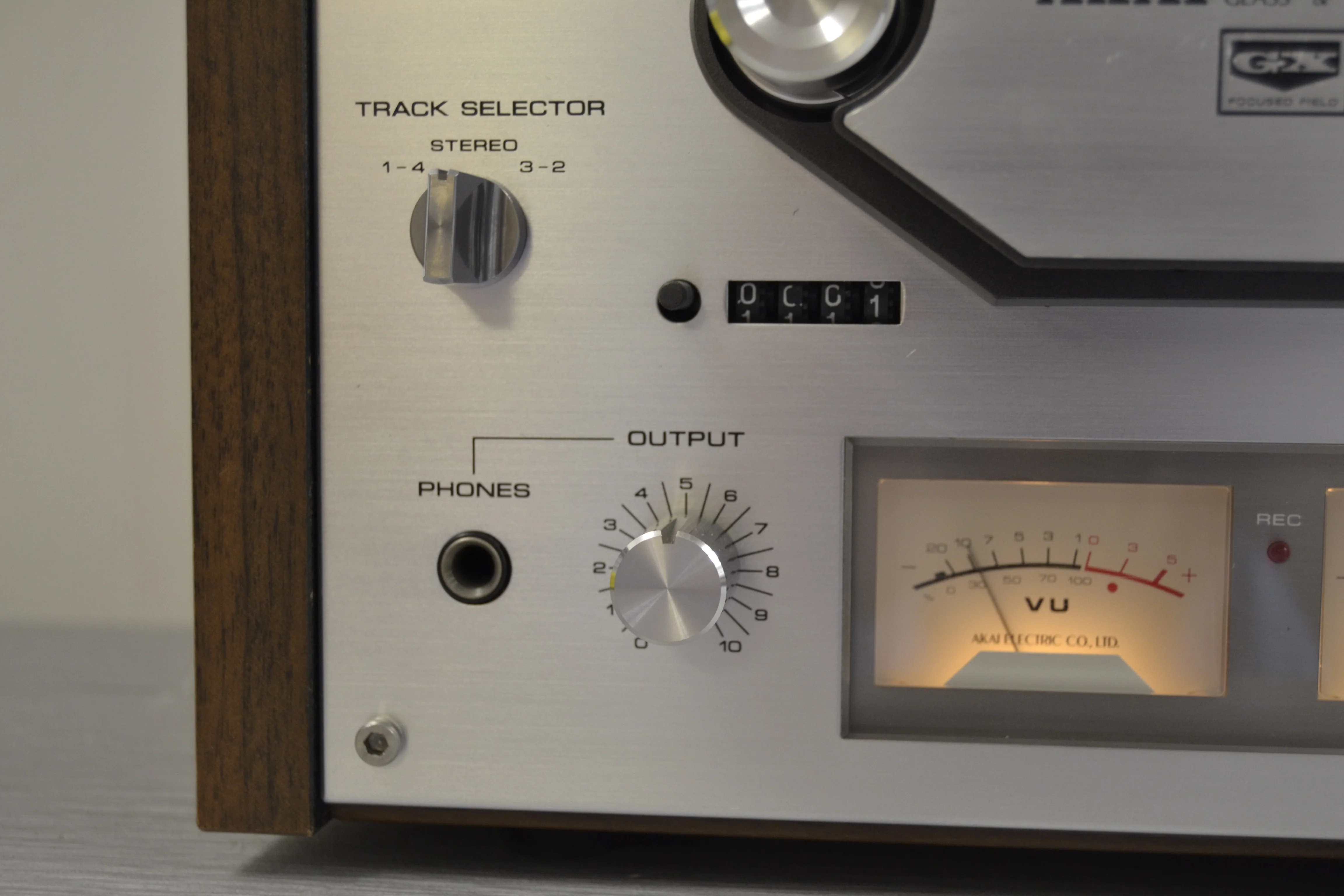Akai 4000D Reel to Reel Tape Recorder - Image 3