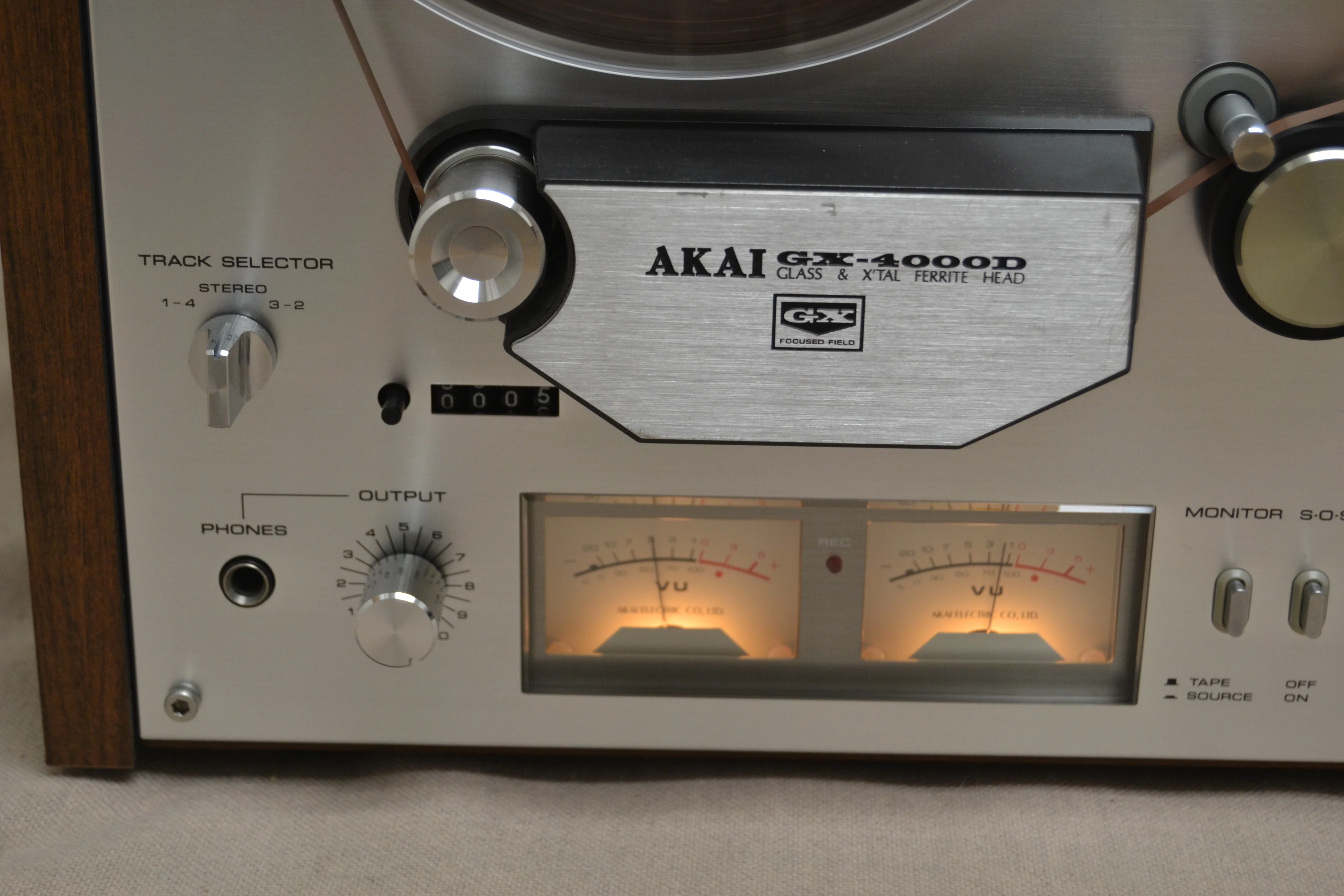 Akai GX-4000D Stereo Reel to Reel Tape Recorder (1978-85) * Fully Serviced * New Belts - Image 2
