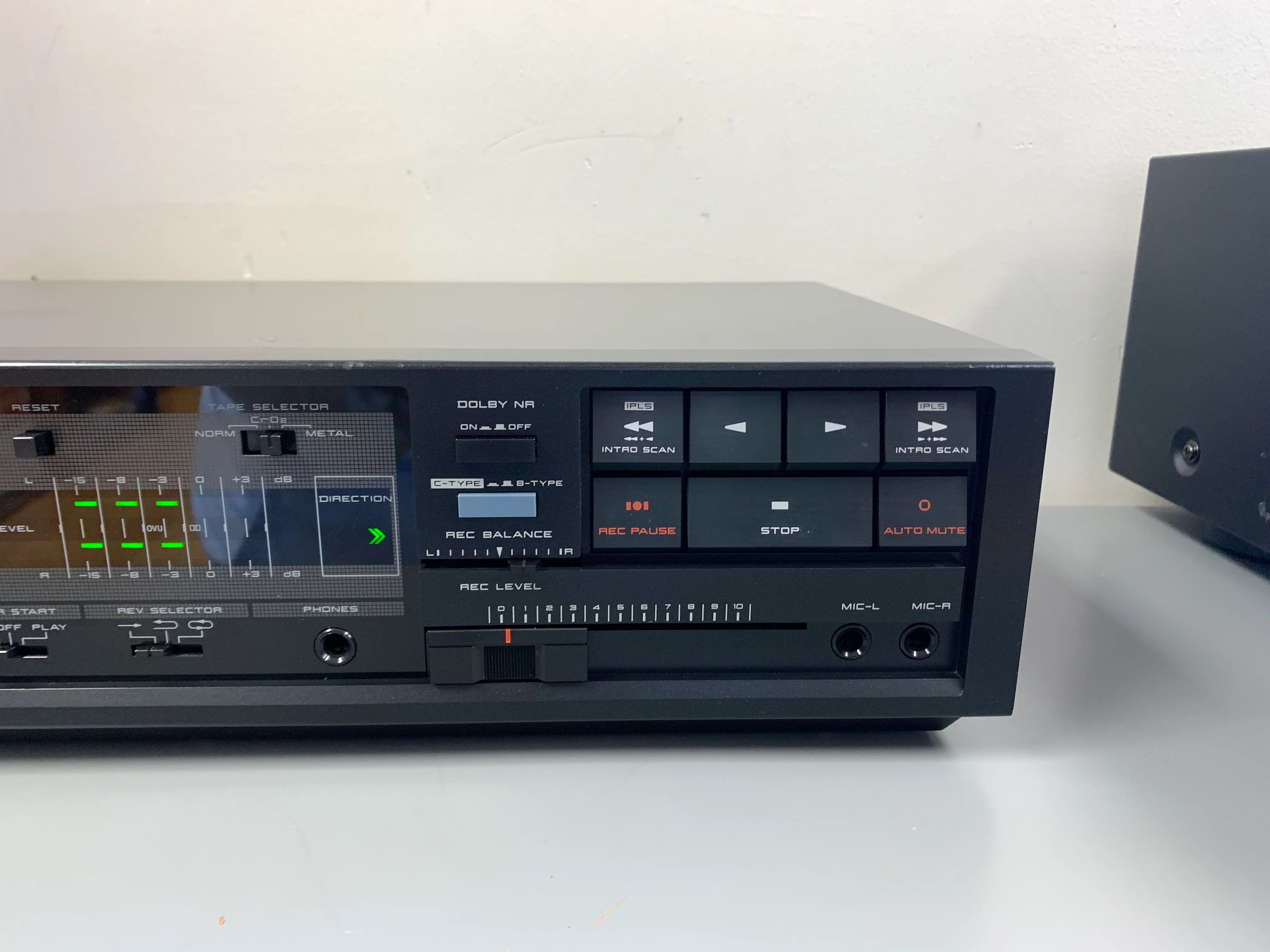 Akai HX-R40 Cassette Deck Recorder - Image 4