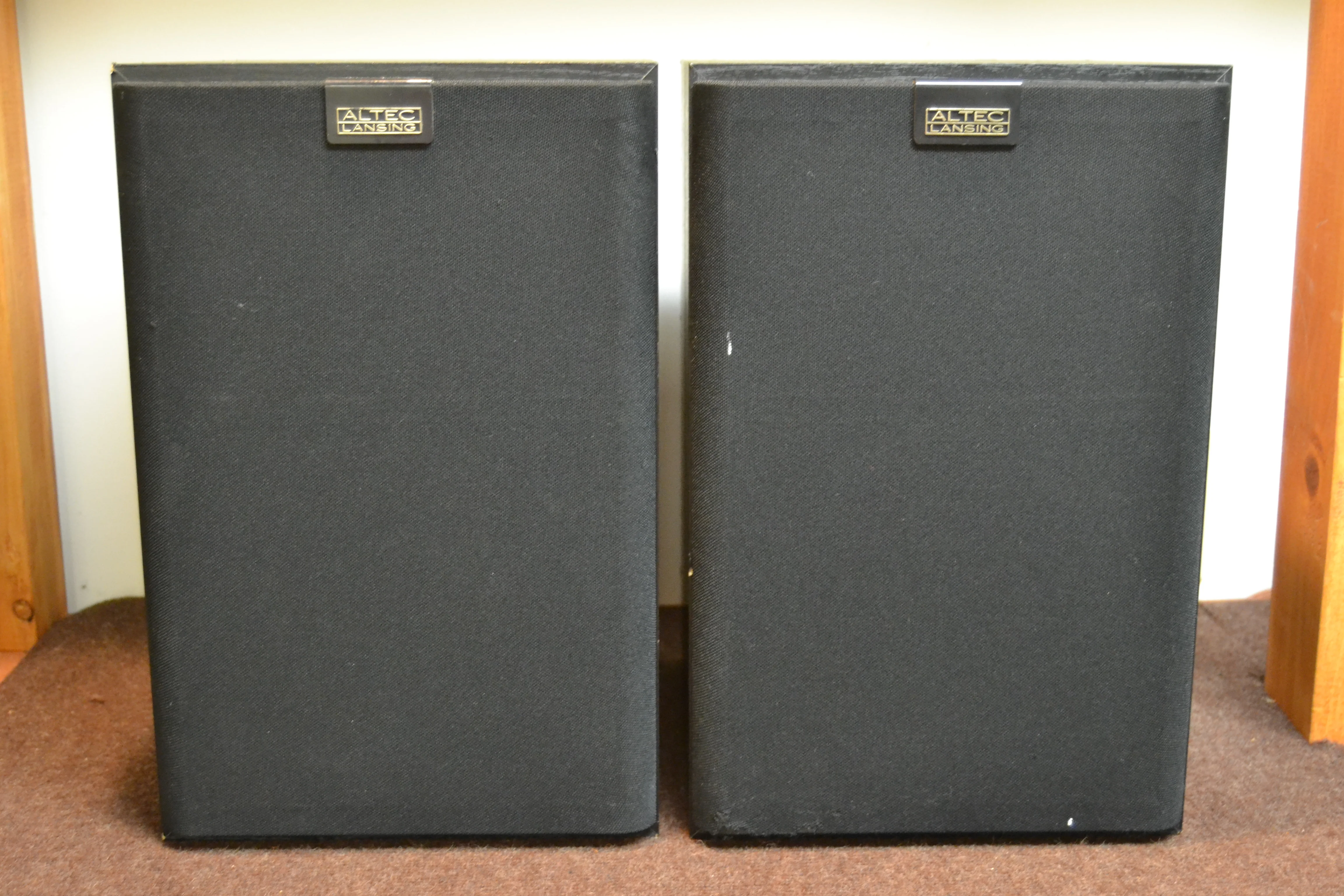 Altec Lansing Model 83 Acoustic Suspension 3-way Speakers