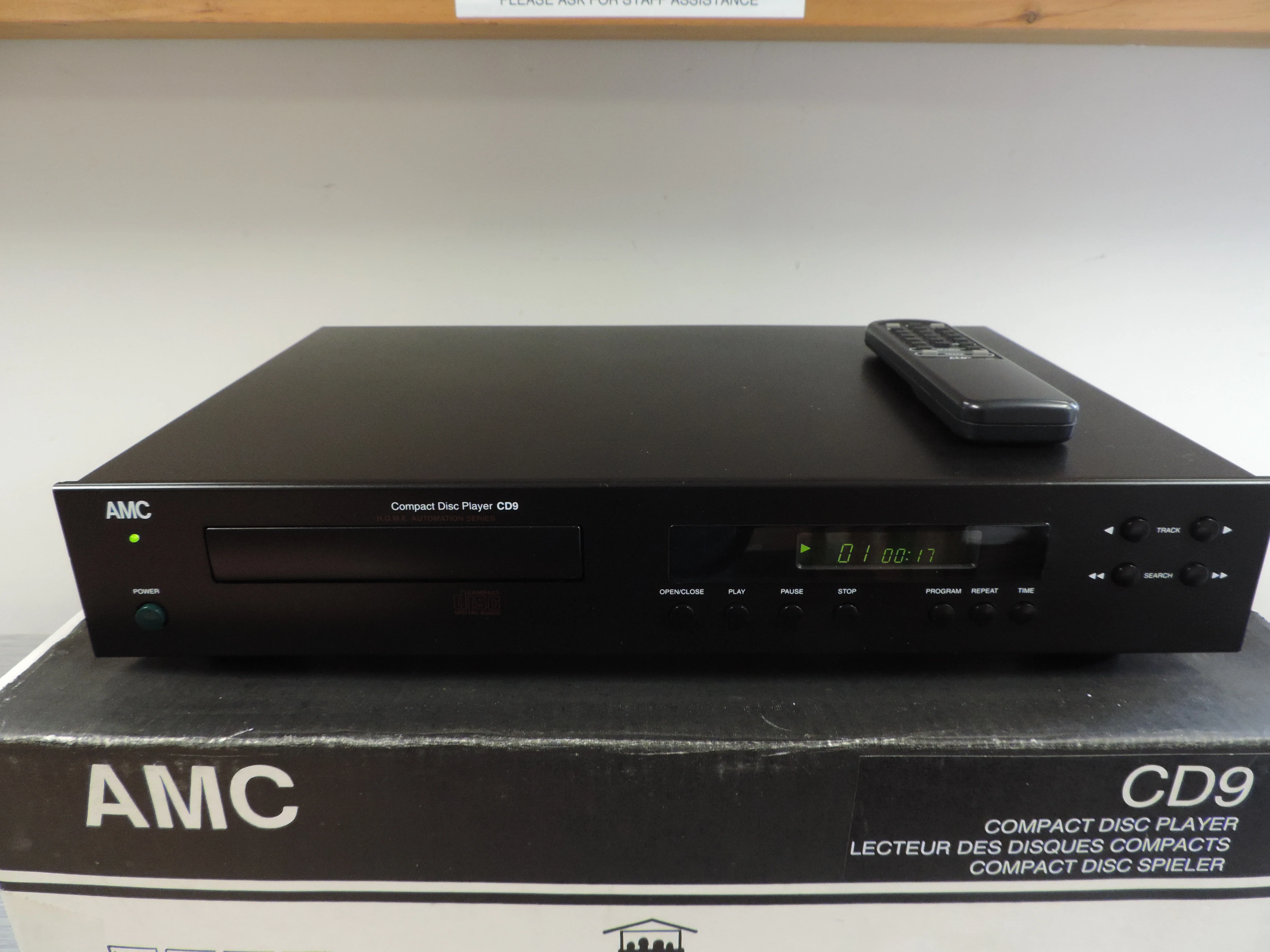 AMC by Veltronics London * CD9 SIngle Cd Player * Remote * Box - Image 2