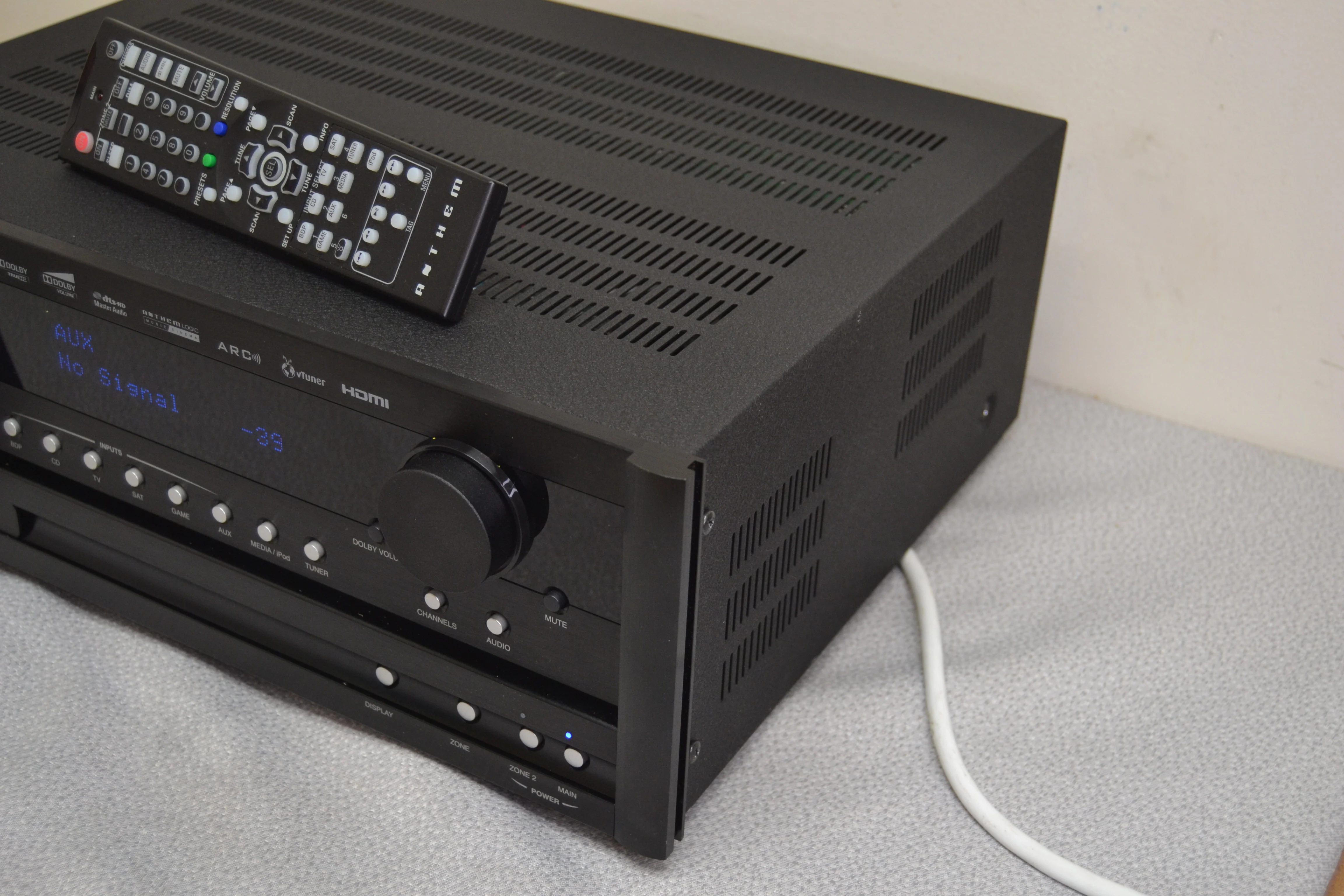 Anthem MAX500 Stereo Av Receiver * Remote * Manual - Image 11