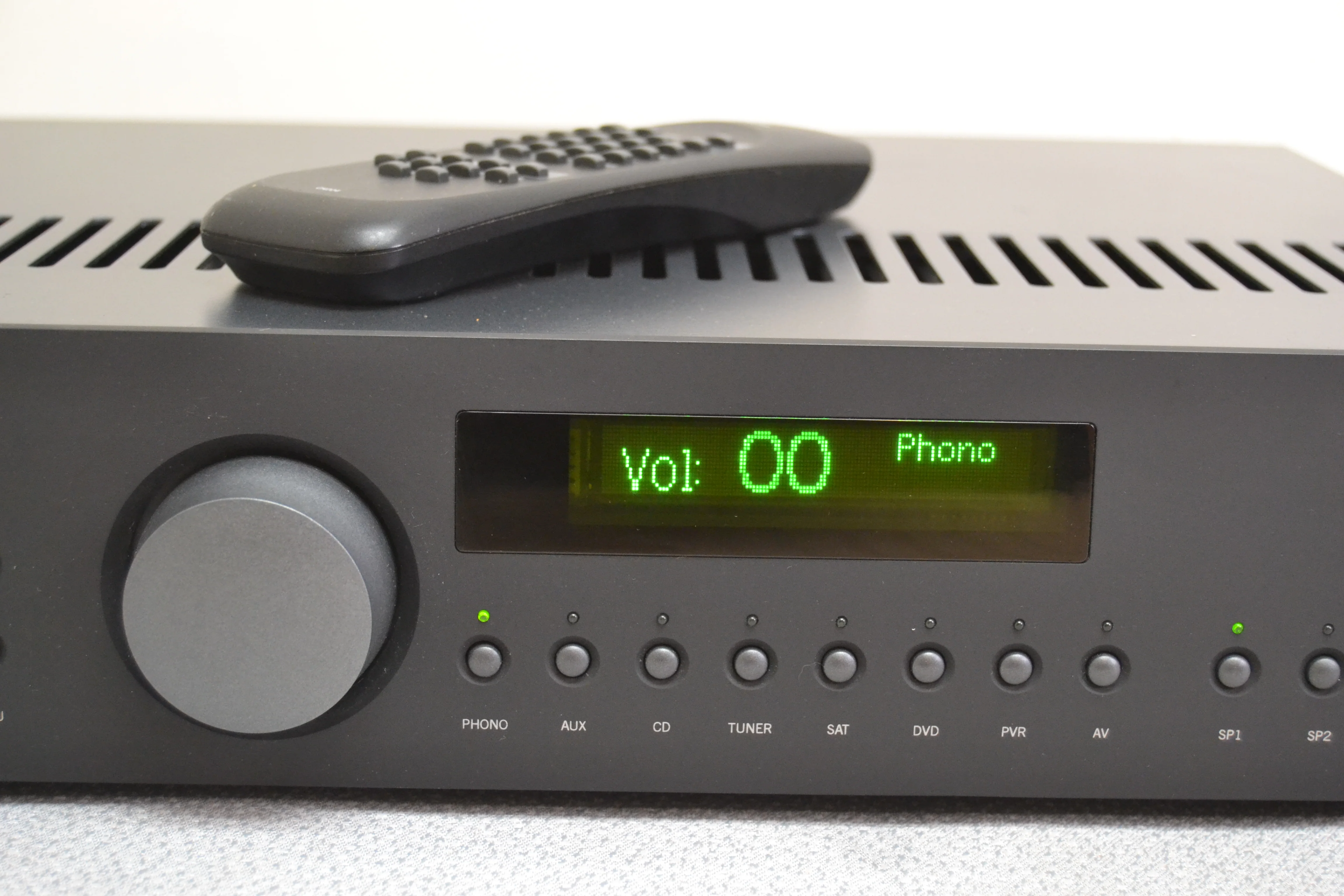 Arcam FMJA38 Stereo Integrated Amplifier * Remote * 105W RMS * No Phono - Image 3