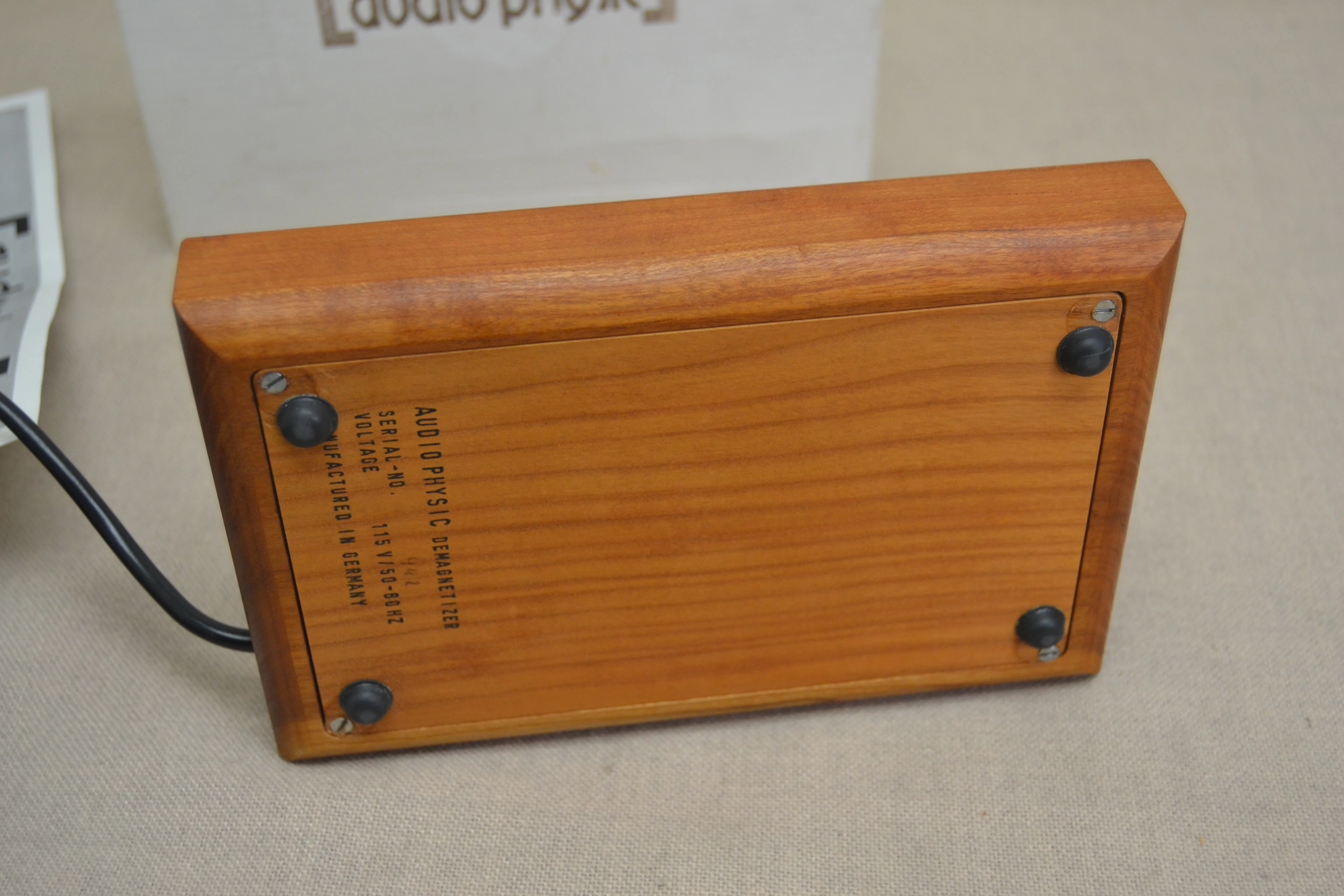 Audio Physic MM/MC Cartridge Demagnetizer * Manual * Box - Image 8