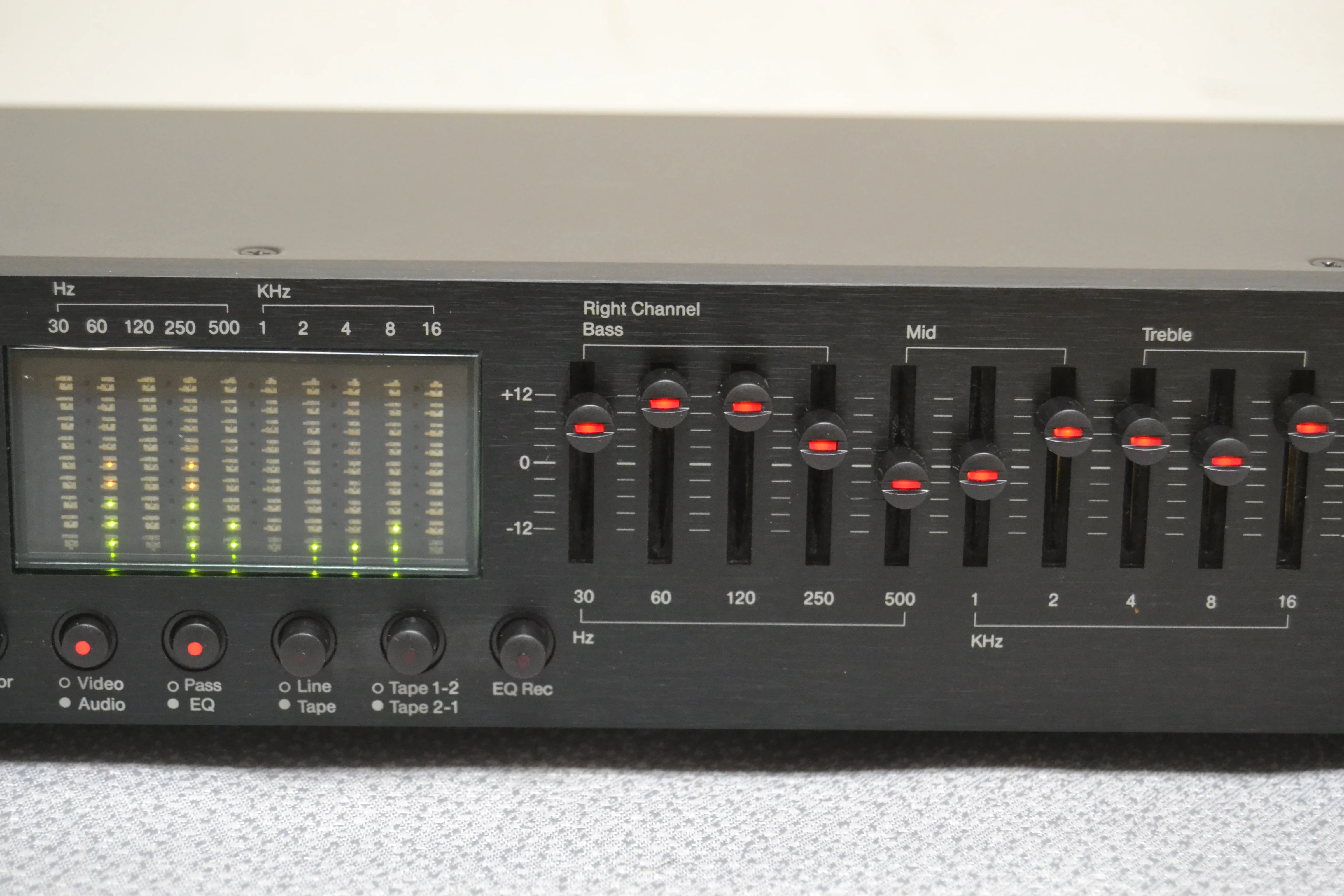 AudioSource EQ Eleven  Ten Band Stereo Graphic Equalizer - Image 4