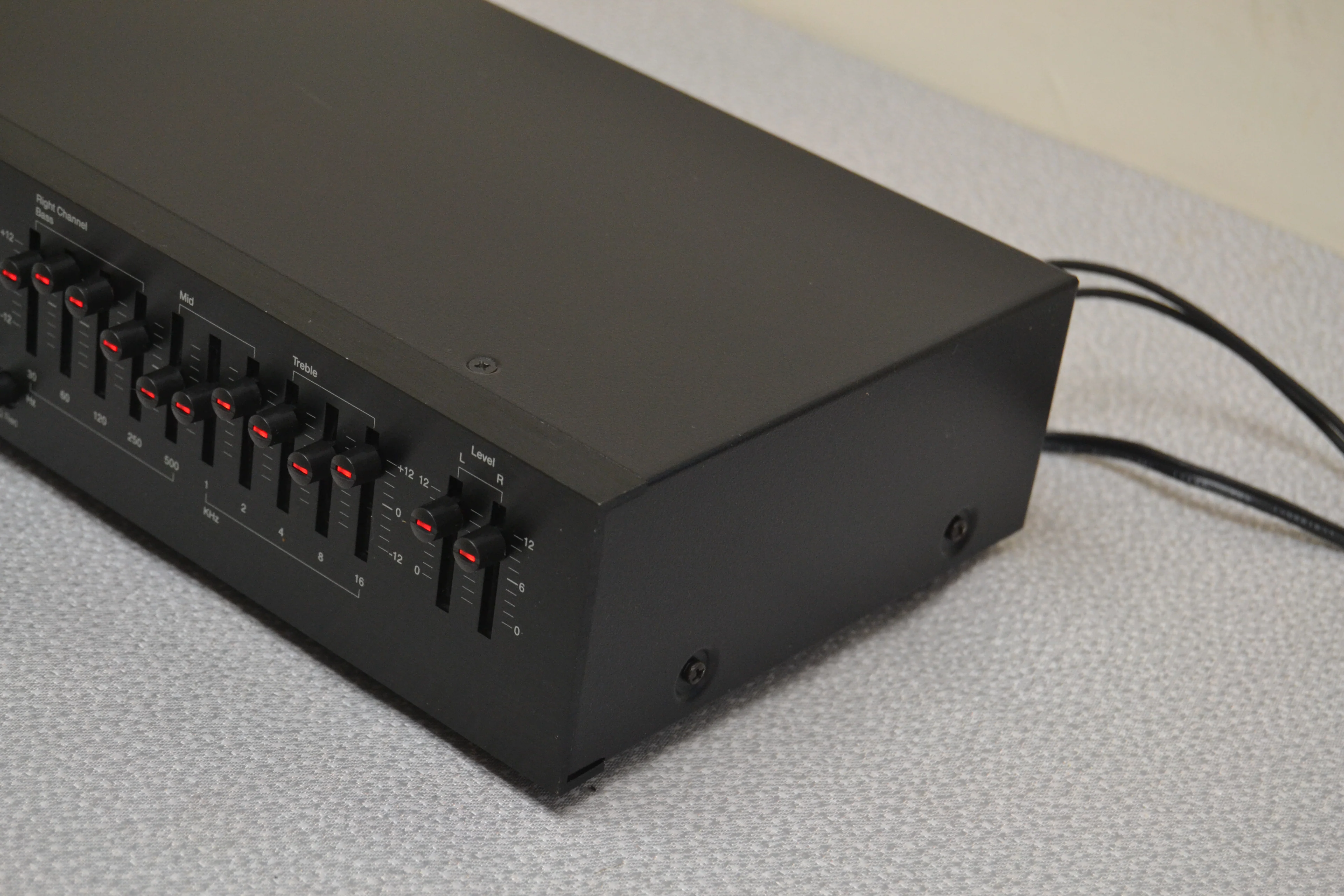 AudioSource EQ Eleven  Ten Band Stereo Graphic Equalizer - Image 7