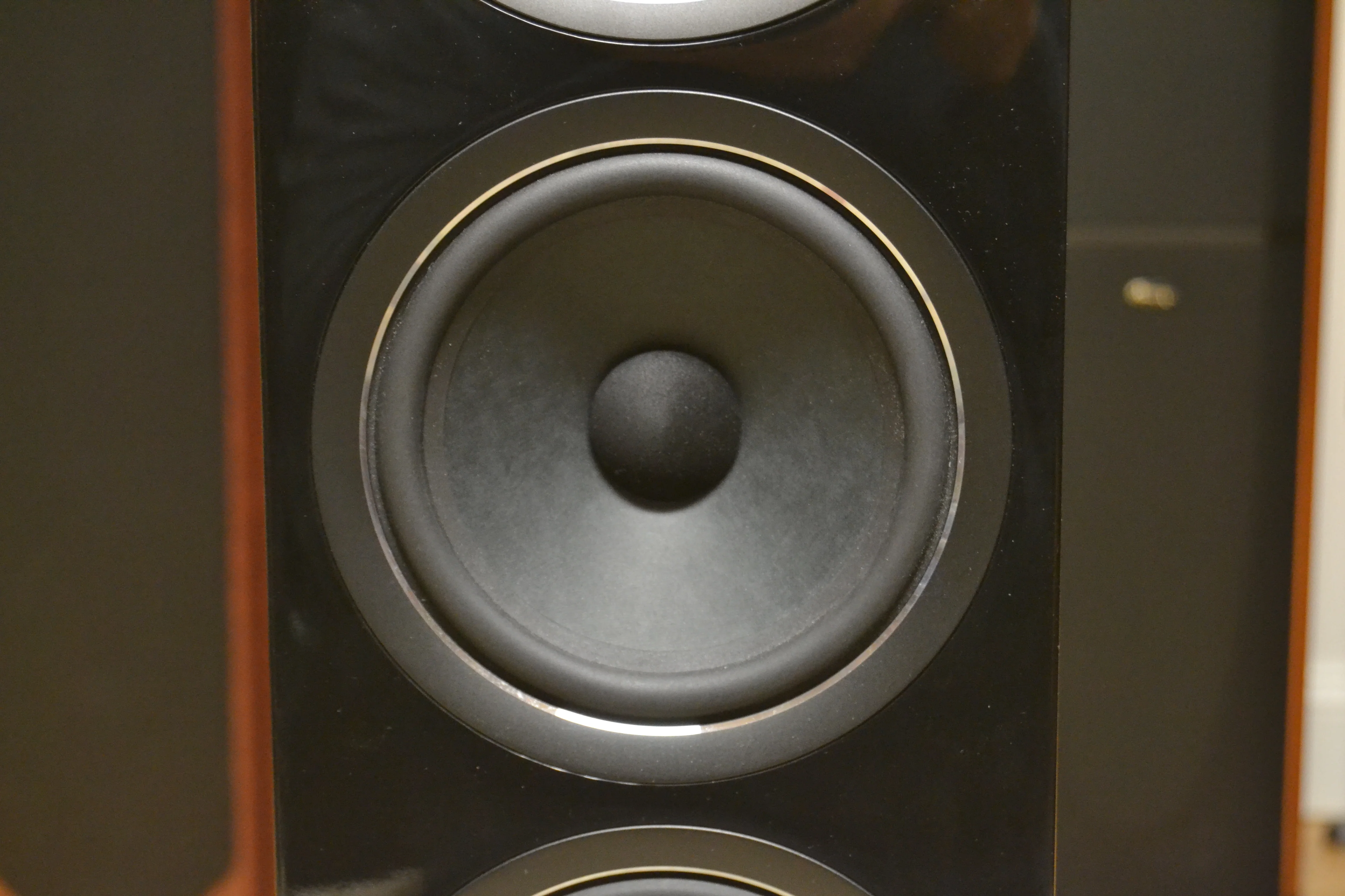 B&W Bower & Wilkins 703 S2 Floor Standing Speakers * Gloss Black - Image 5