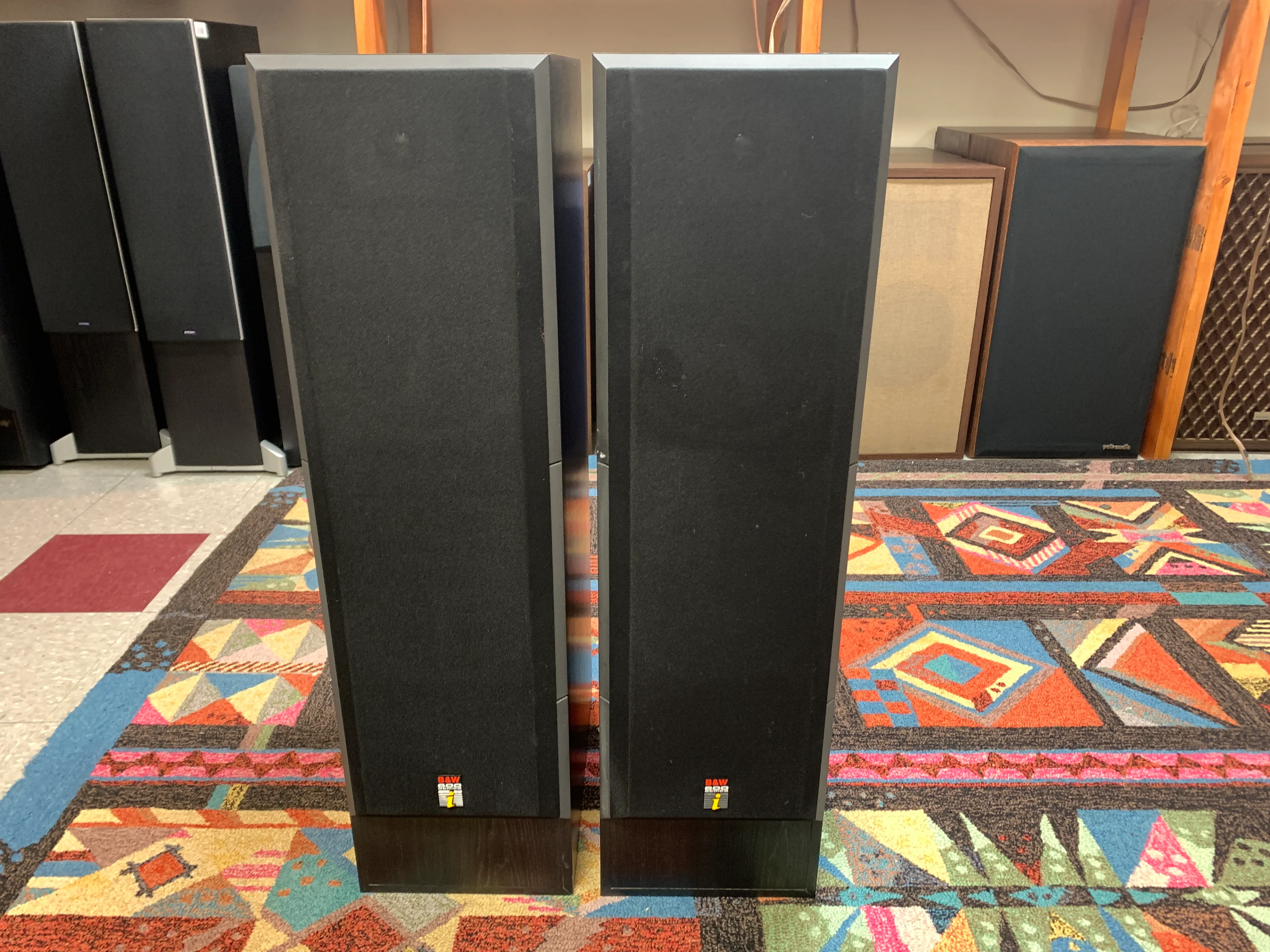 B&W DM 630i Floor Speakers - Image 3
