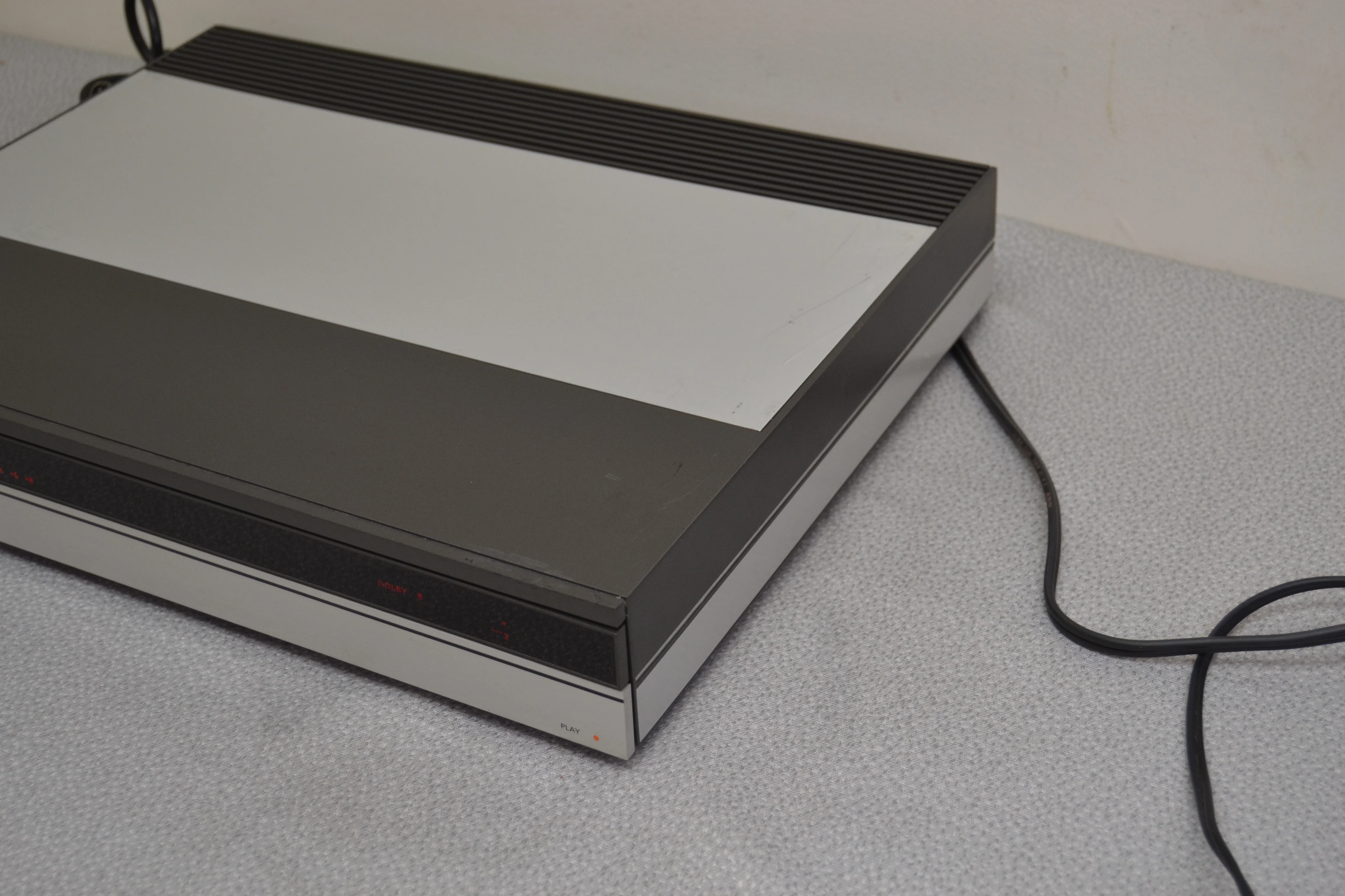 Bang Olufsen B&O BeoCord 5500 - SIngle Cassette Deck 4933 * Fully Serviced * New Belts - Image 9