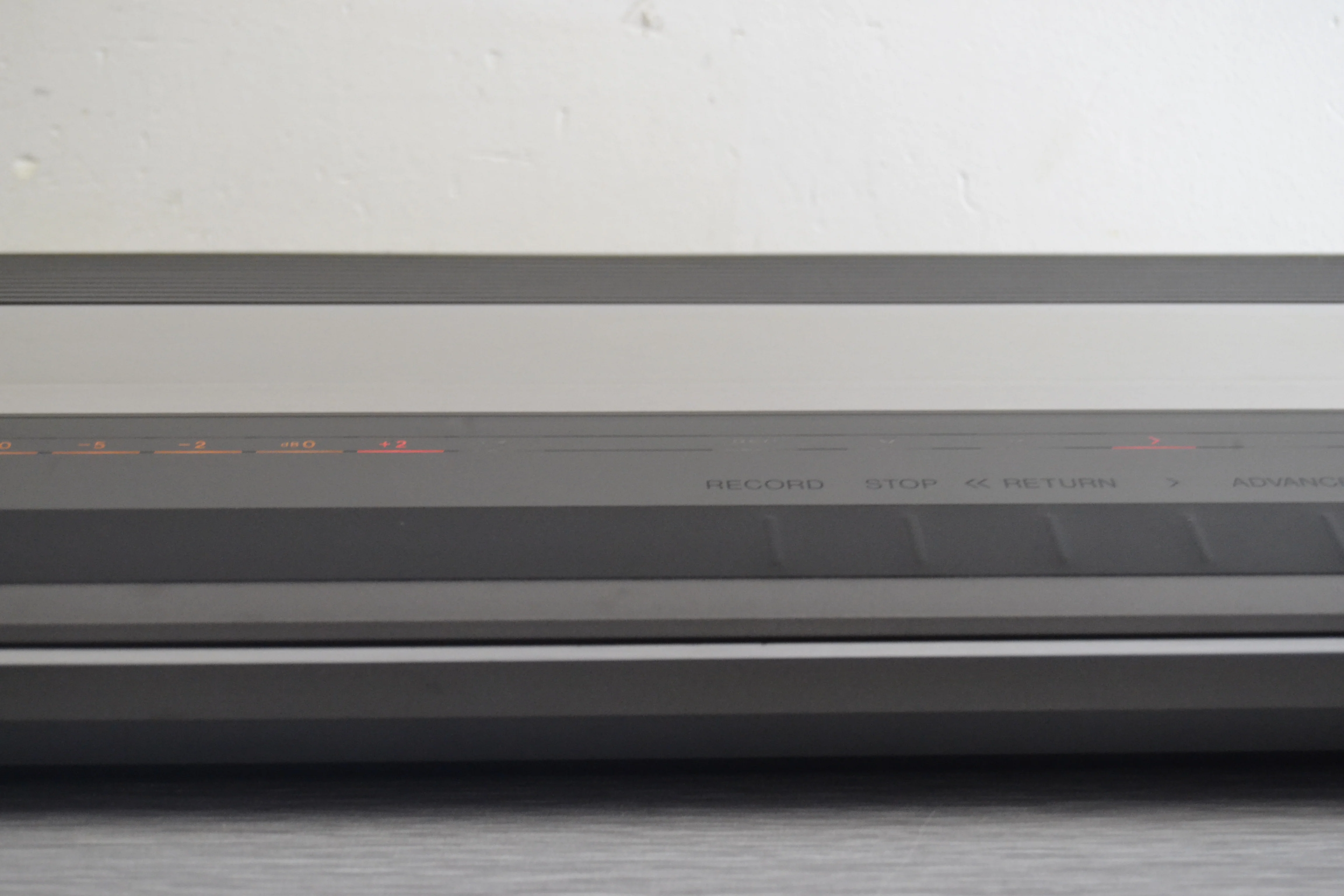 Bang & Olufsen Beocord 3300 Single Cassette Deck * New Belts - Image 3