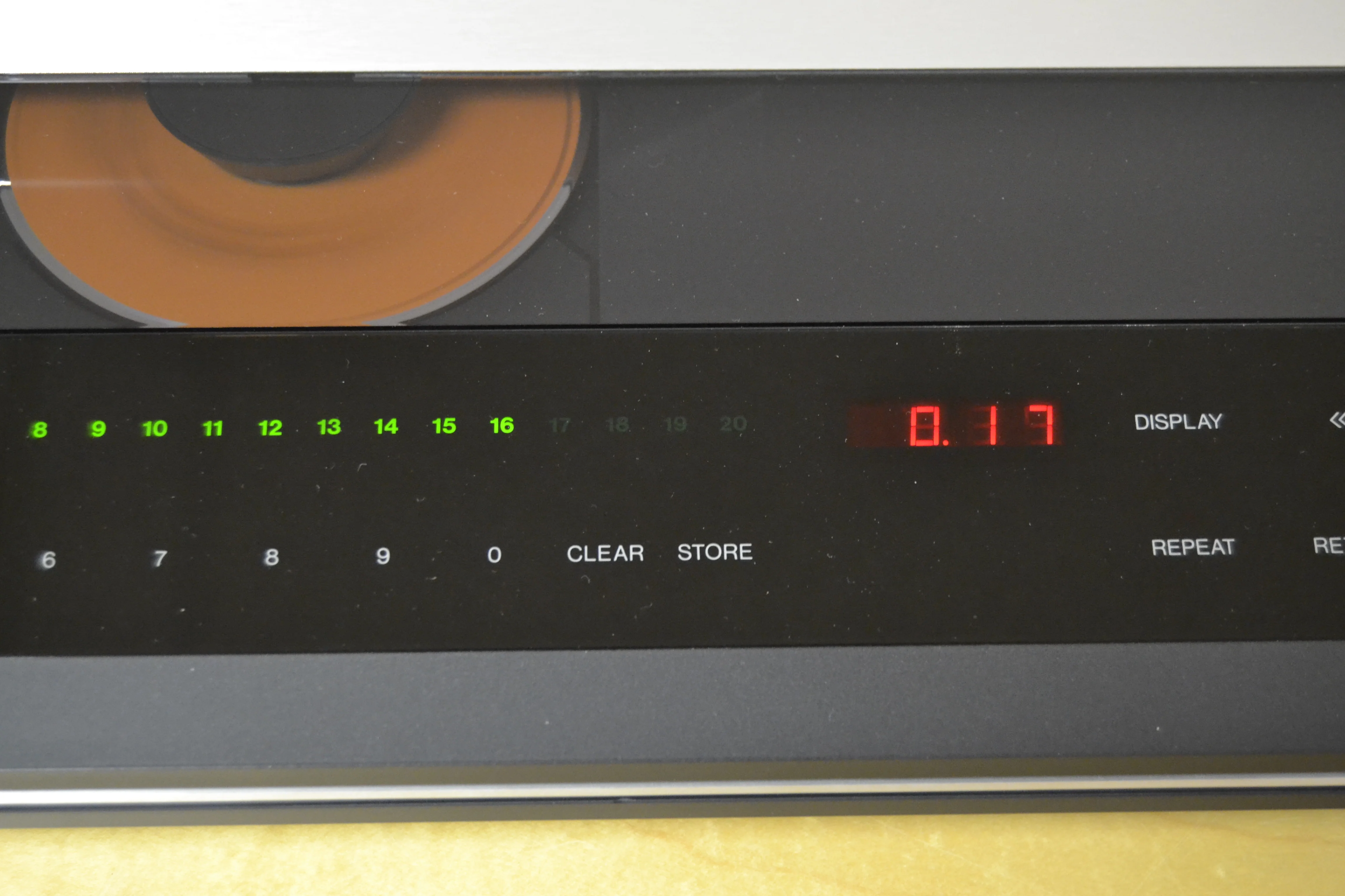 Bang & Olufsen Beogram CDX - Single CD Player - 1986 - Image 4