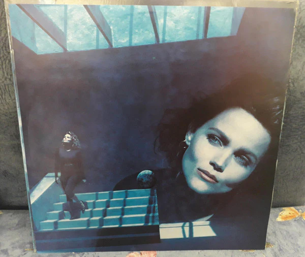 Belinda Carlisle - Heaven On Earth (LP, Album) (Very Good Plus (VG+)) - Image 5