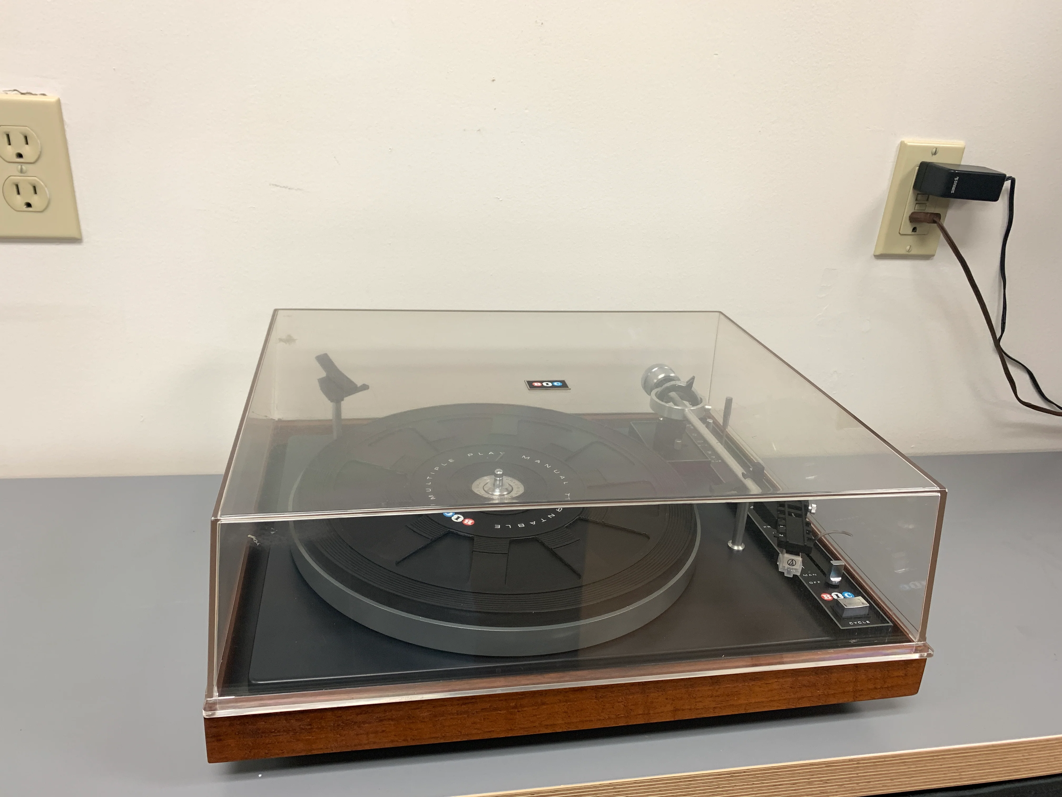 BIC 960 Beltdrive Turntable - Image 3