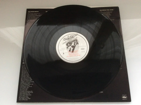 Bob Seger And The Silver Bullet Band - Stranger In Town (LP, Album) (Very Good Plus (VG+)) - Image 4