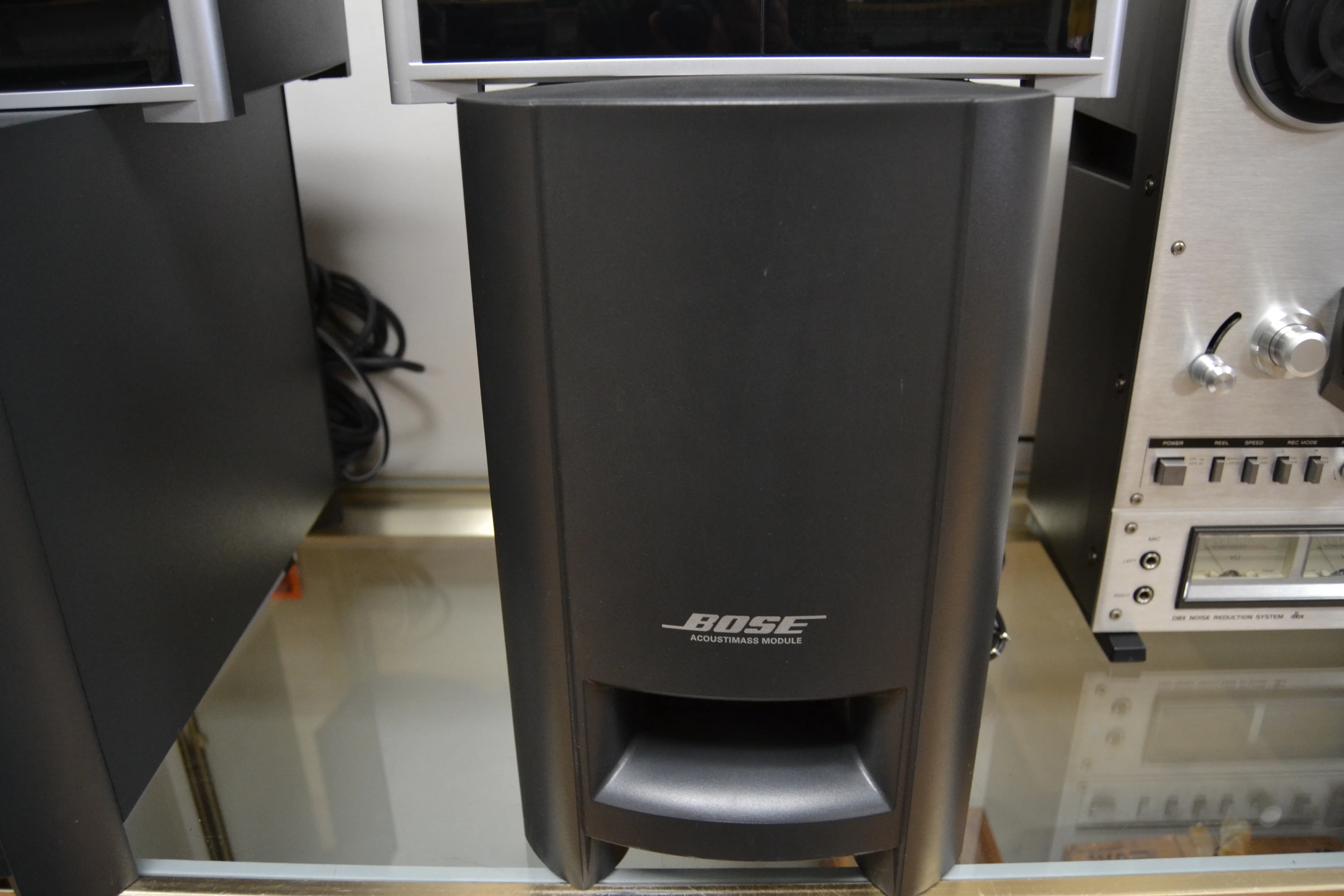 Bose® 3·2·1 II DVD home entertainment system * Complete System with Remote - Image 2