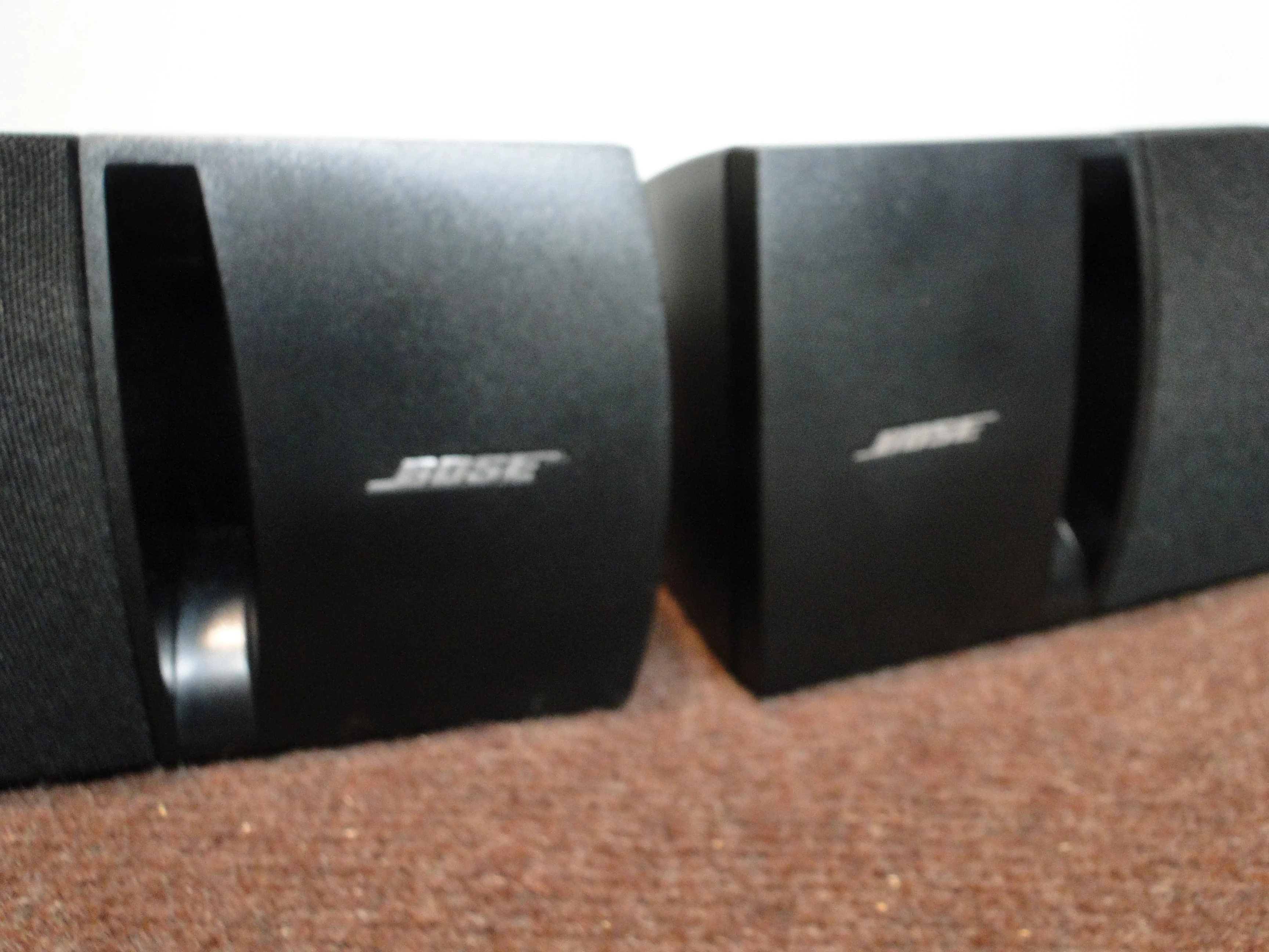 Bose 161 Bookshelf Speakers - Image 2