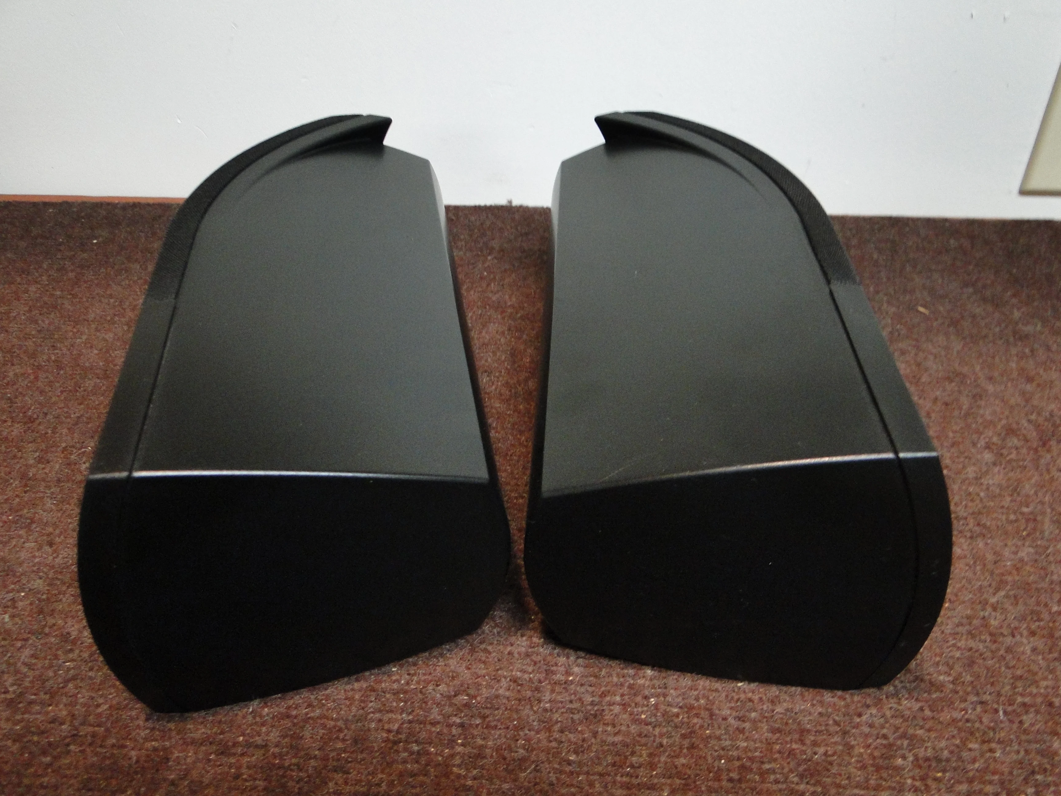 Bose 161 Bookshelf Speakers - Image 3