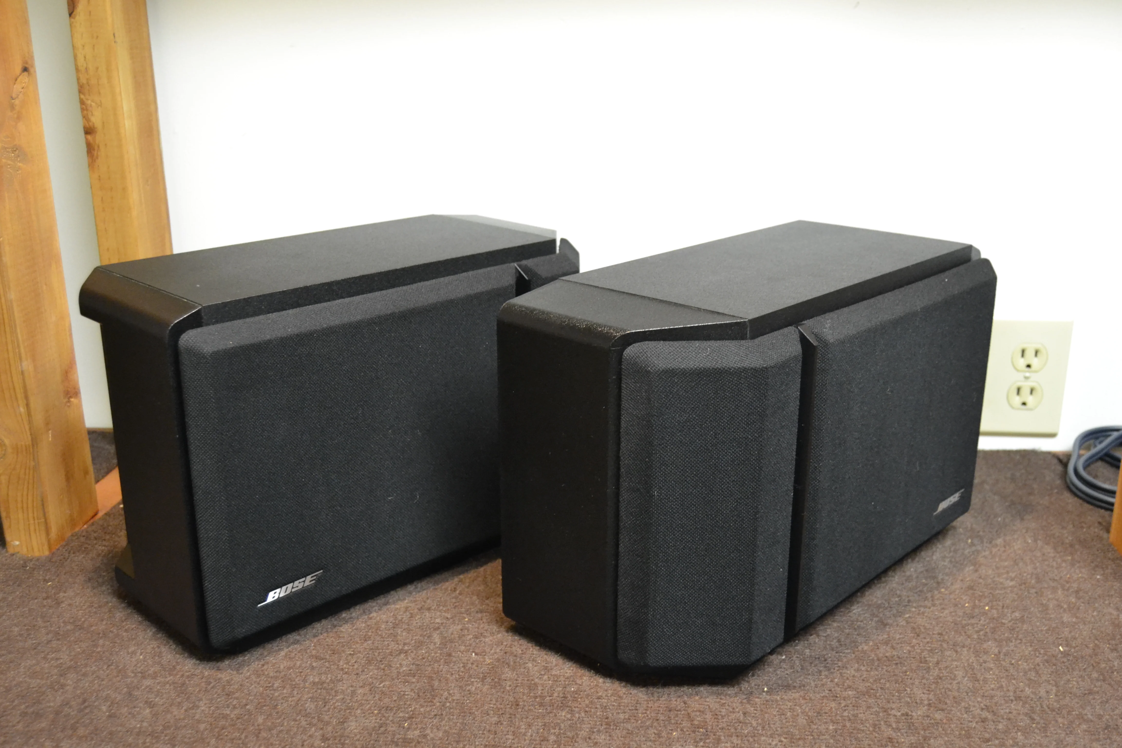 Bose 201 Series IV Bookshelf Speakers - Image 5