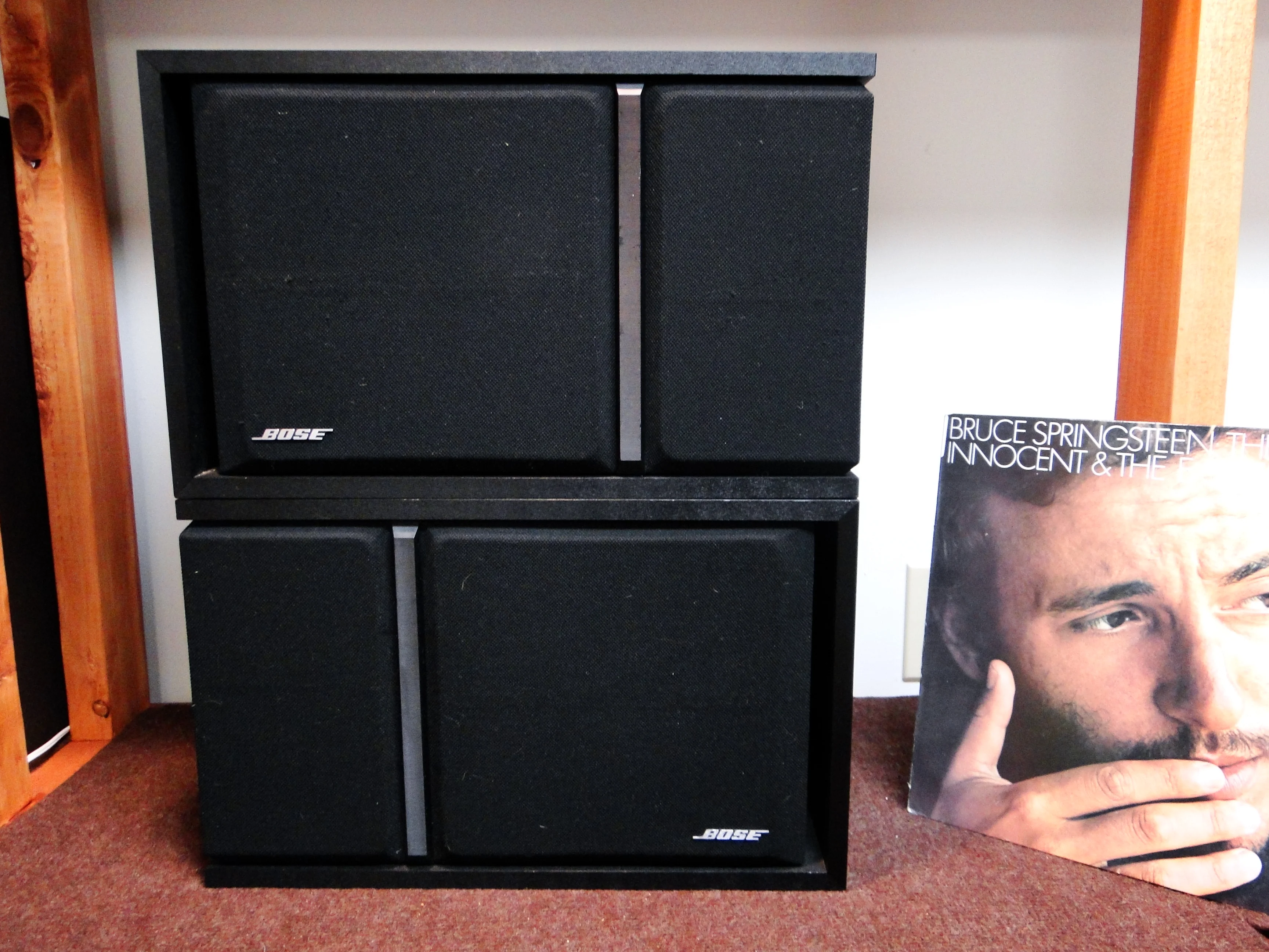 Bose 301 Series III Bookshelf Speakers