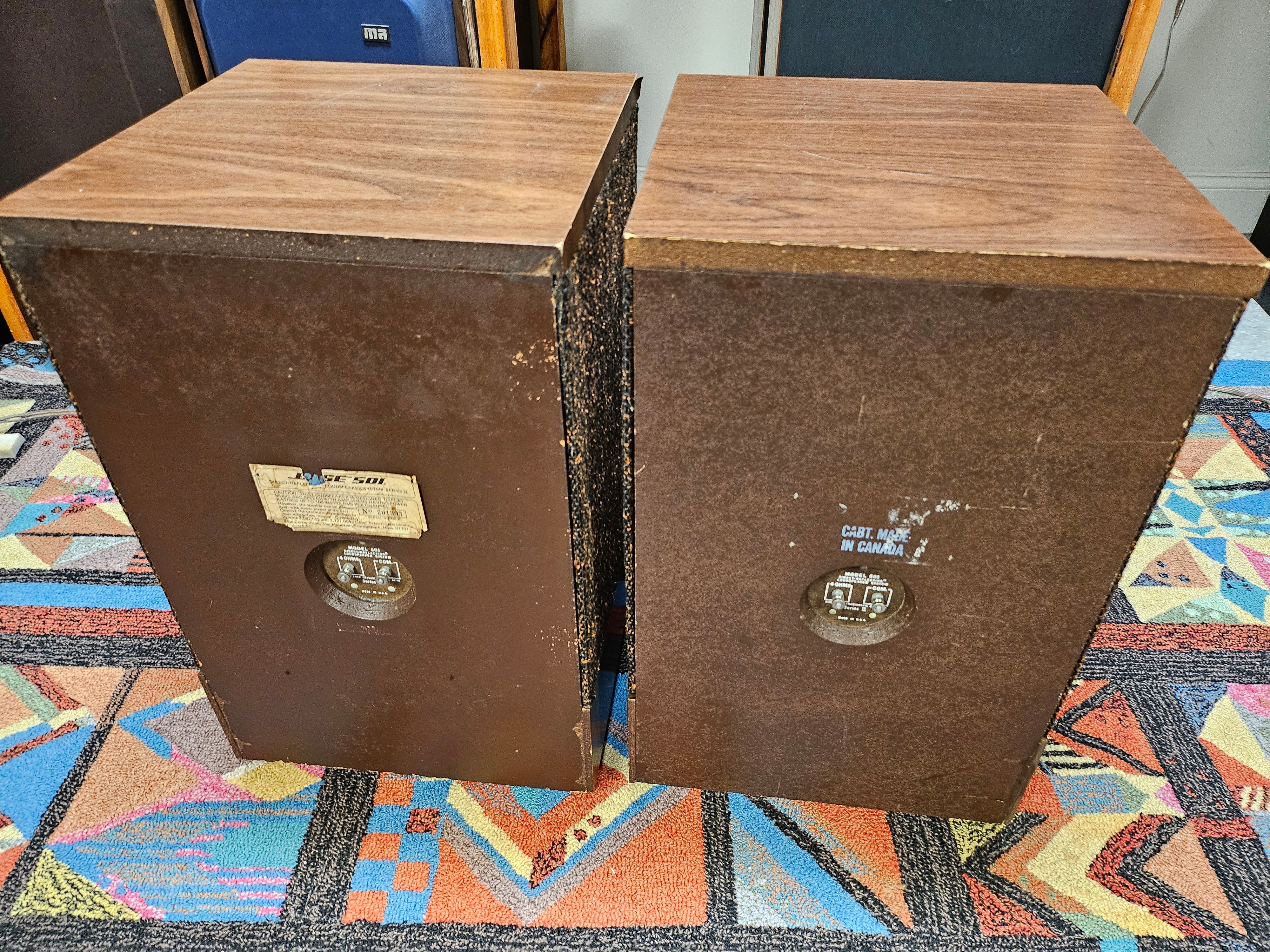 Bose 501 Series II Floor Standing Speakers - Image 4