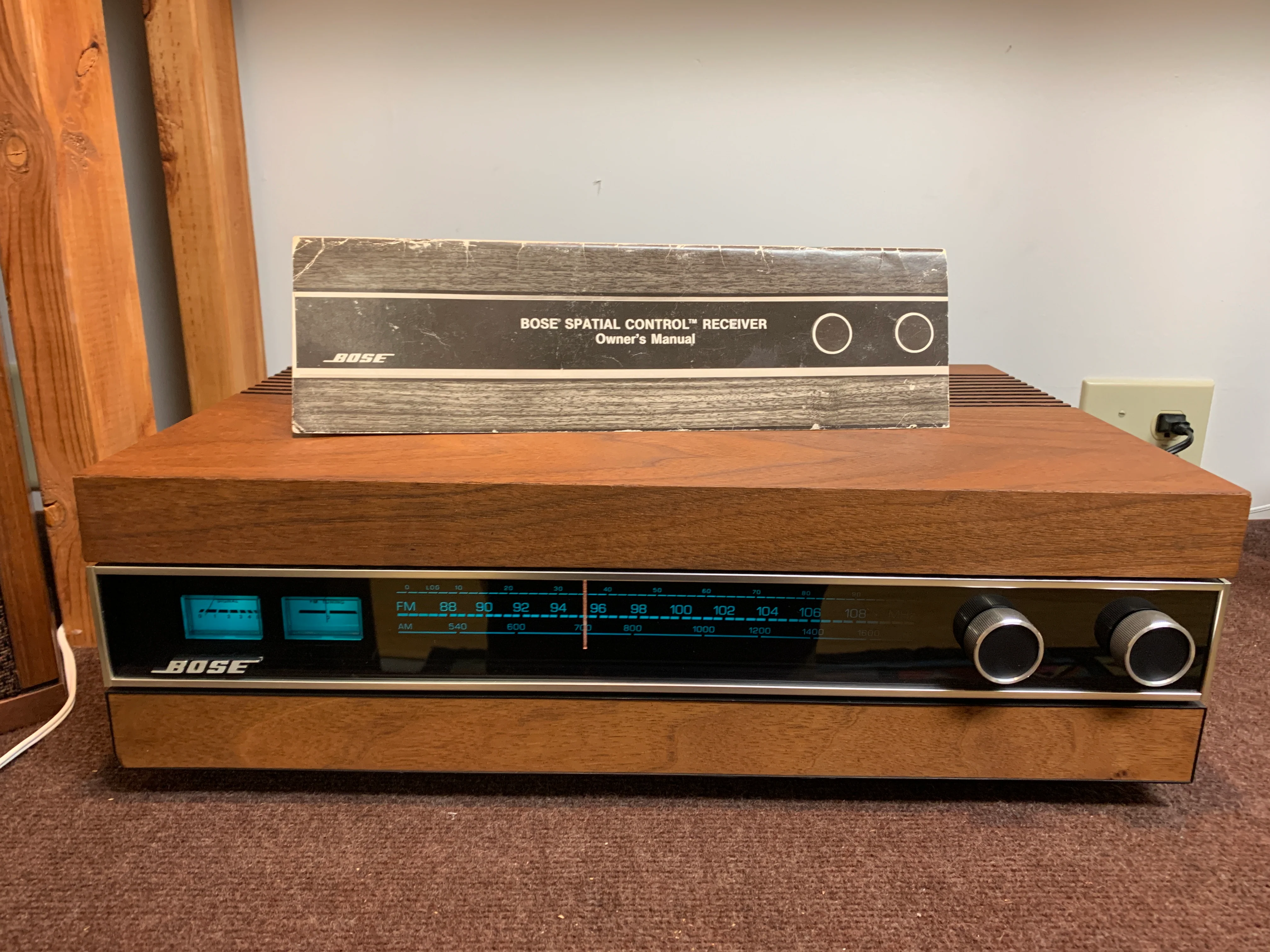 Bose 551 Spatial Control Receiver 100W RMS & Bose 901 Series IV Speakers - Image 4