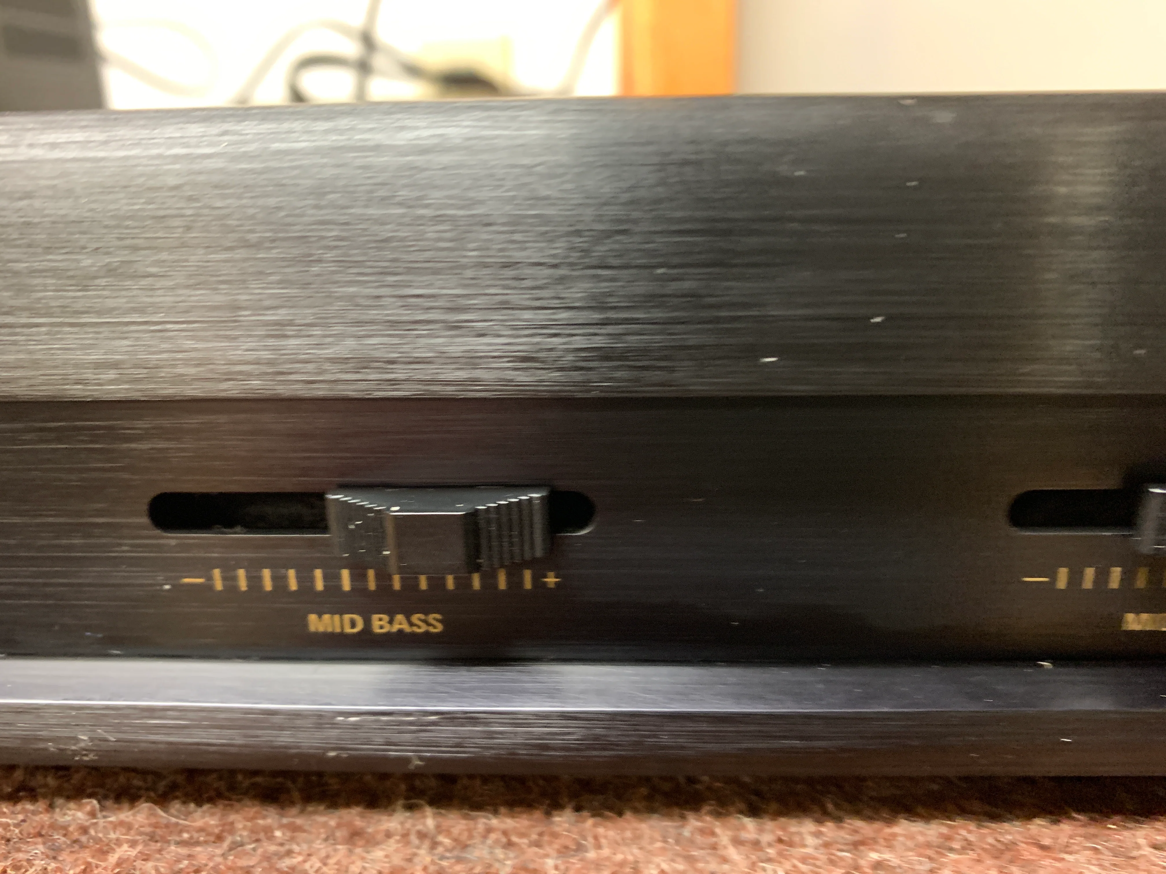 Bose 901 Series VI Black with Pangea Stands & Equalizer - Image 16